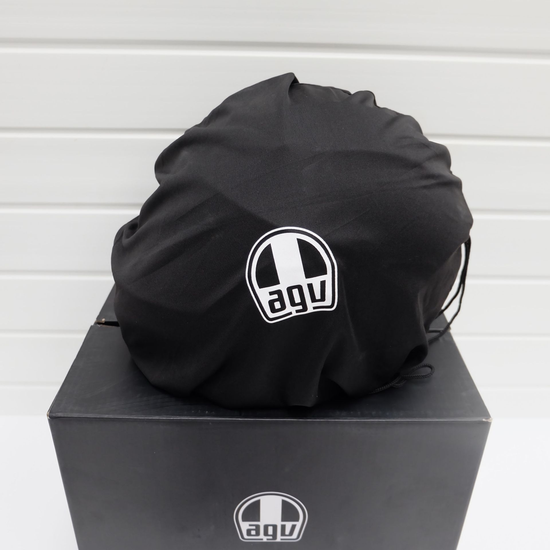 AGV K6 Full Face Helmet Black Size Extra Small - Image 4 of 5