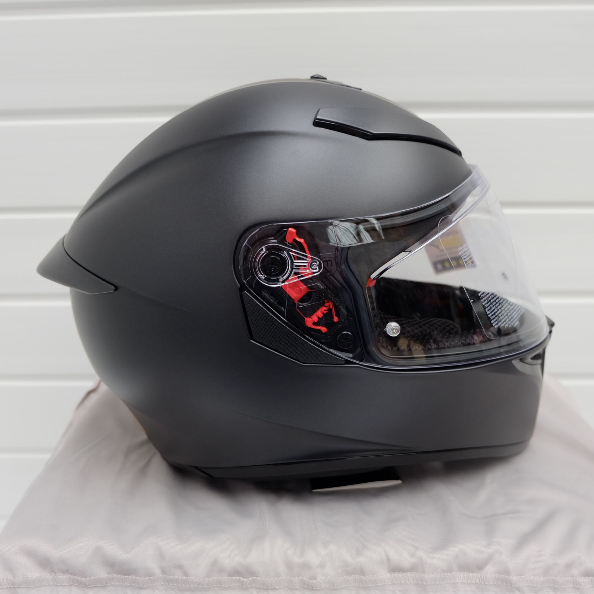 AGV K3 SV-S Full Face Helmet Matt Black Size Small - Image 3 of 11