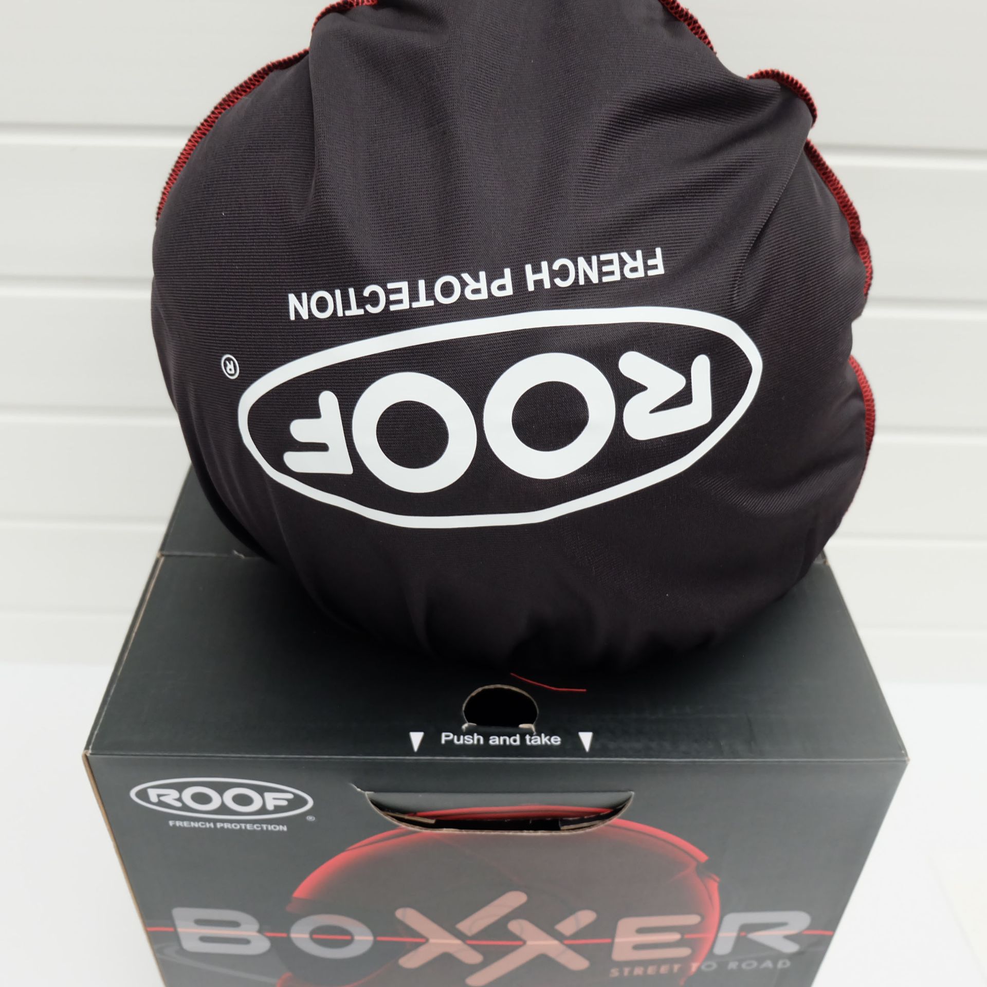 Roof Boxxer Carbon Flip Up Helmet Black SMALL+ BOXER V8 XL - Image 12 of 13
