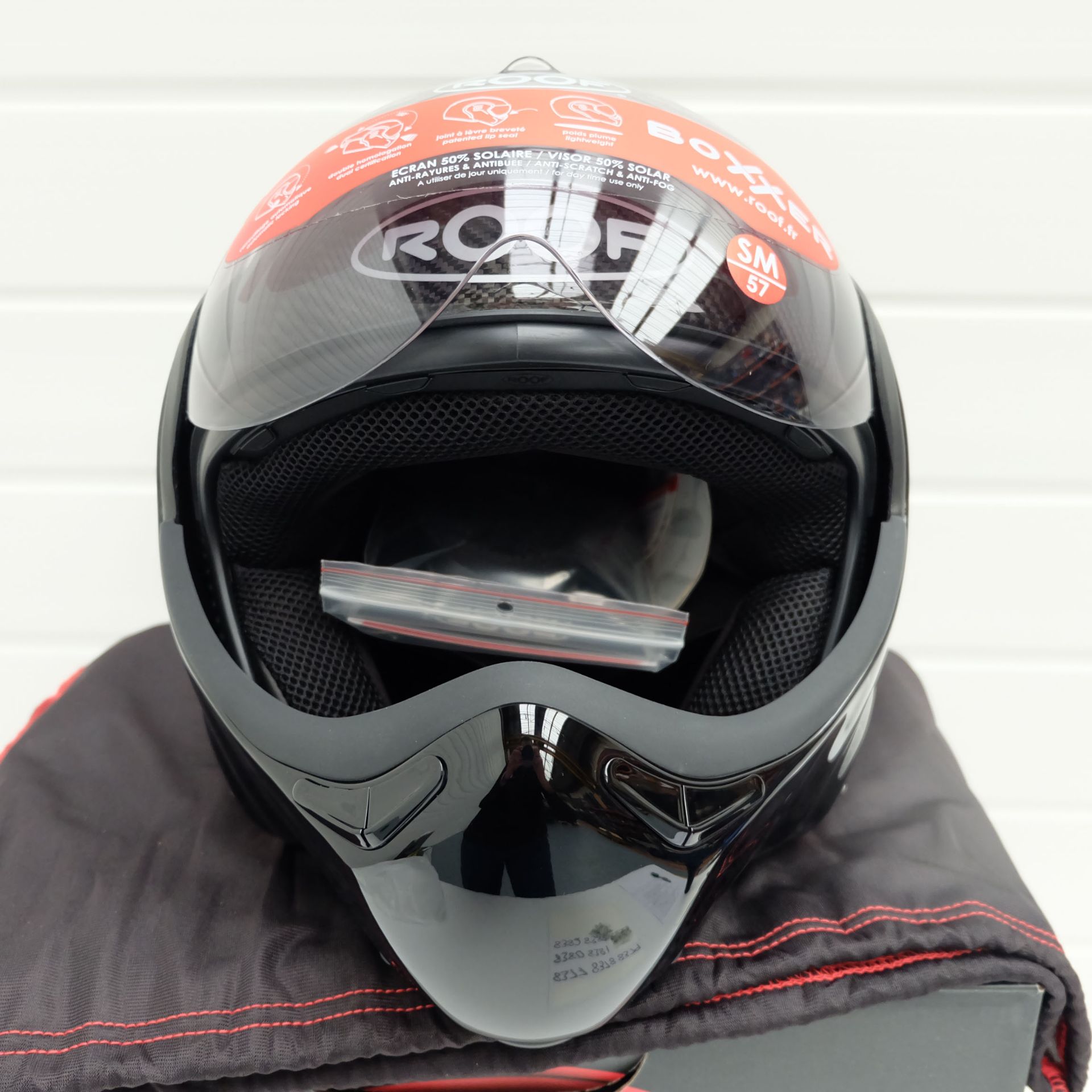 Roof Boxxer Carbon Flip Up Helmet Black SMALL+ BOXER V8 XL - Image 6 of 13