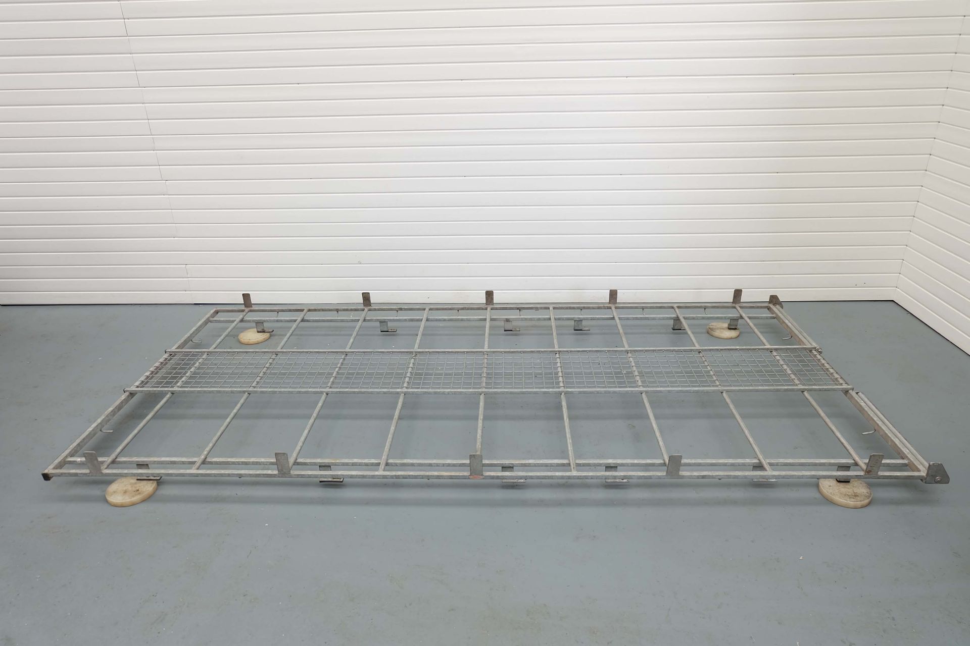 SDV Roof Rack Style 2 With Heavy Duty Runner Mesh. Made From Heavy Duty Galvanised Steel 140" x 68".