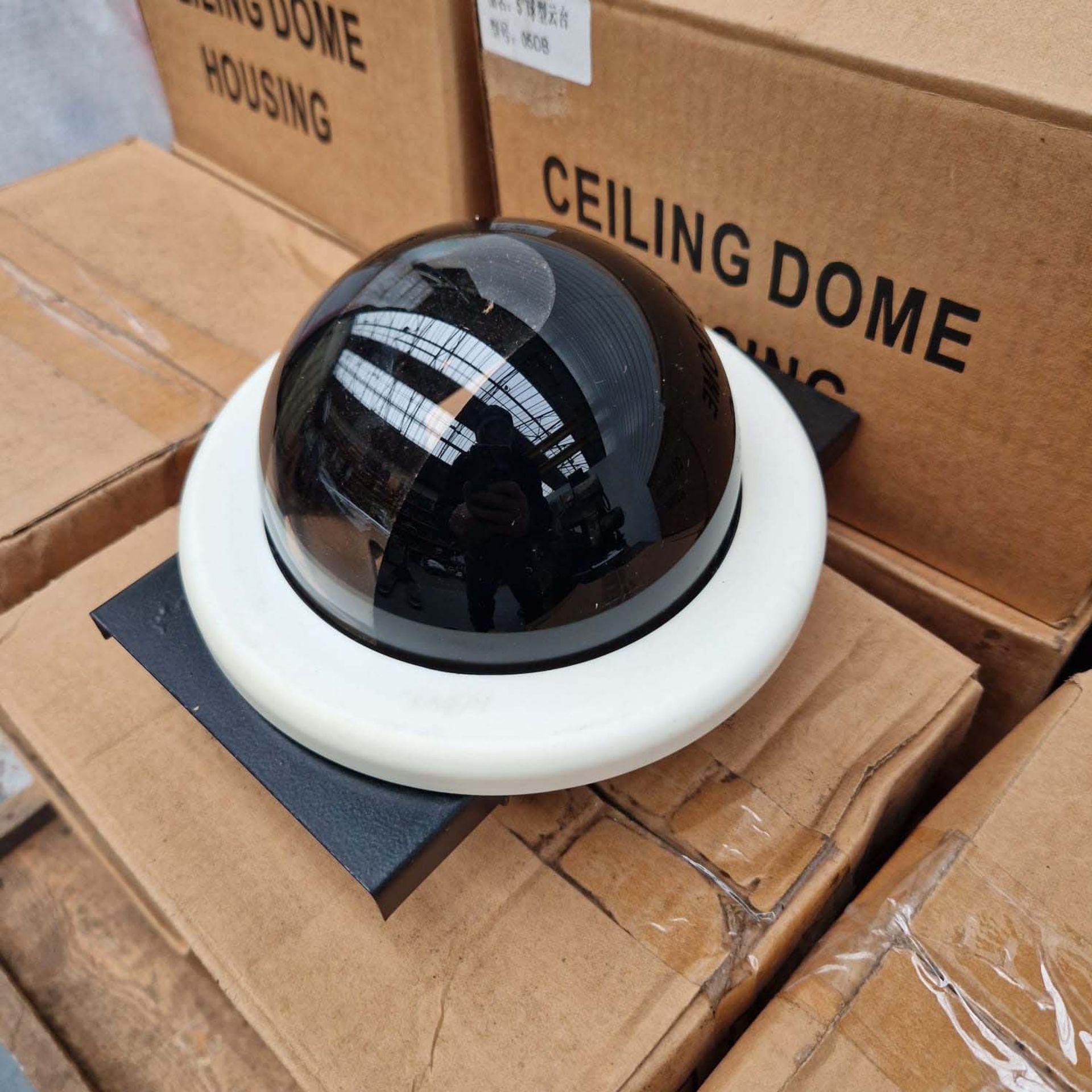 Ceiling Dome Housing Type 05DB x 45 - Image 2 of 4