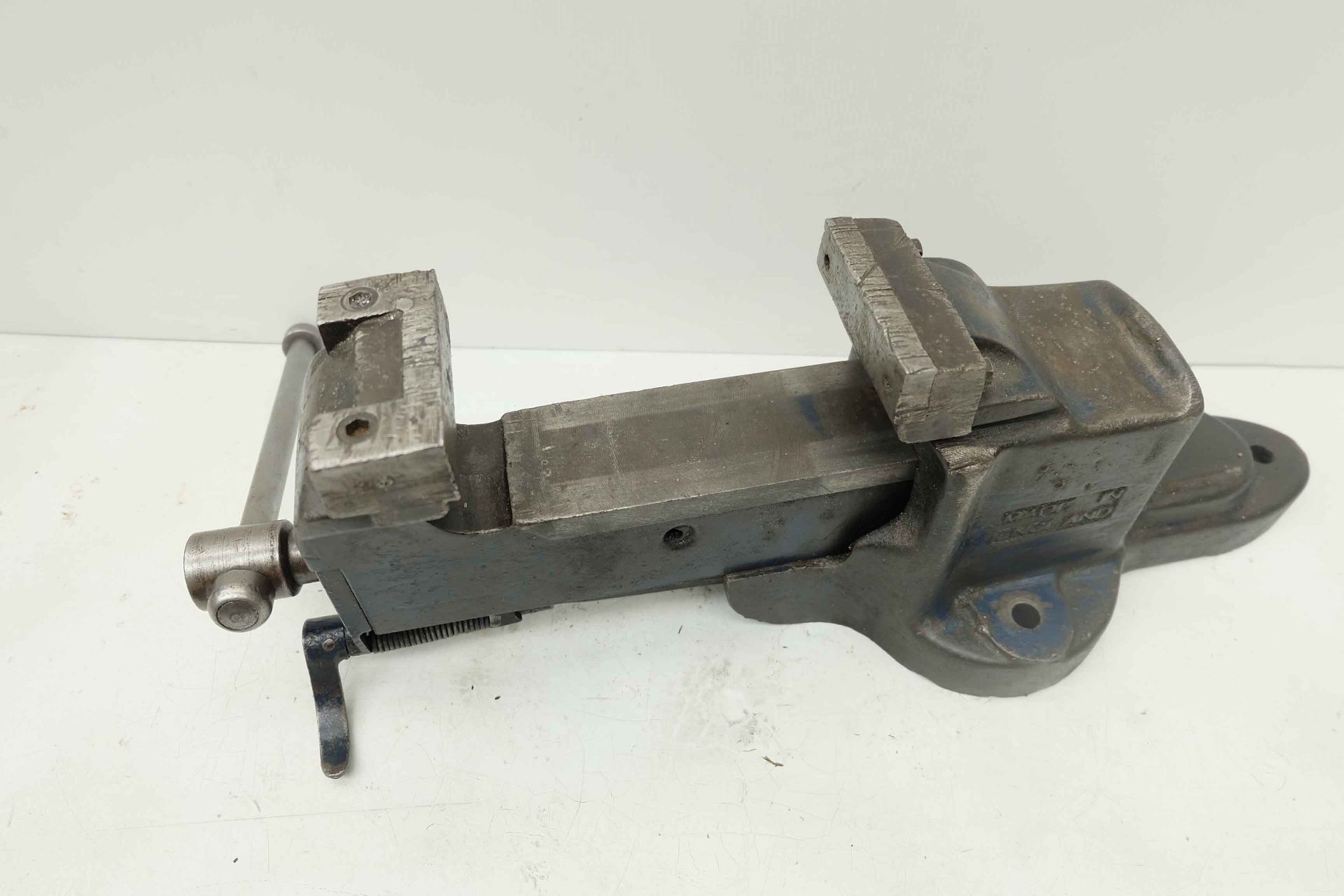 Woden Engineers Bench Vice With Quick Release. Width of Jaws 3 3/4". - Image 5 of 5