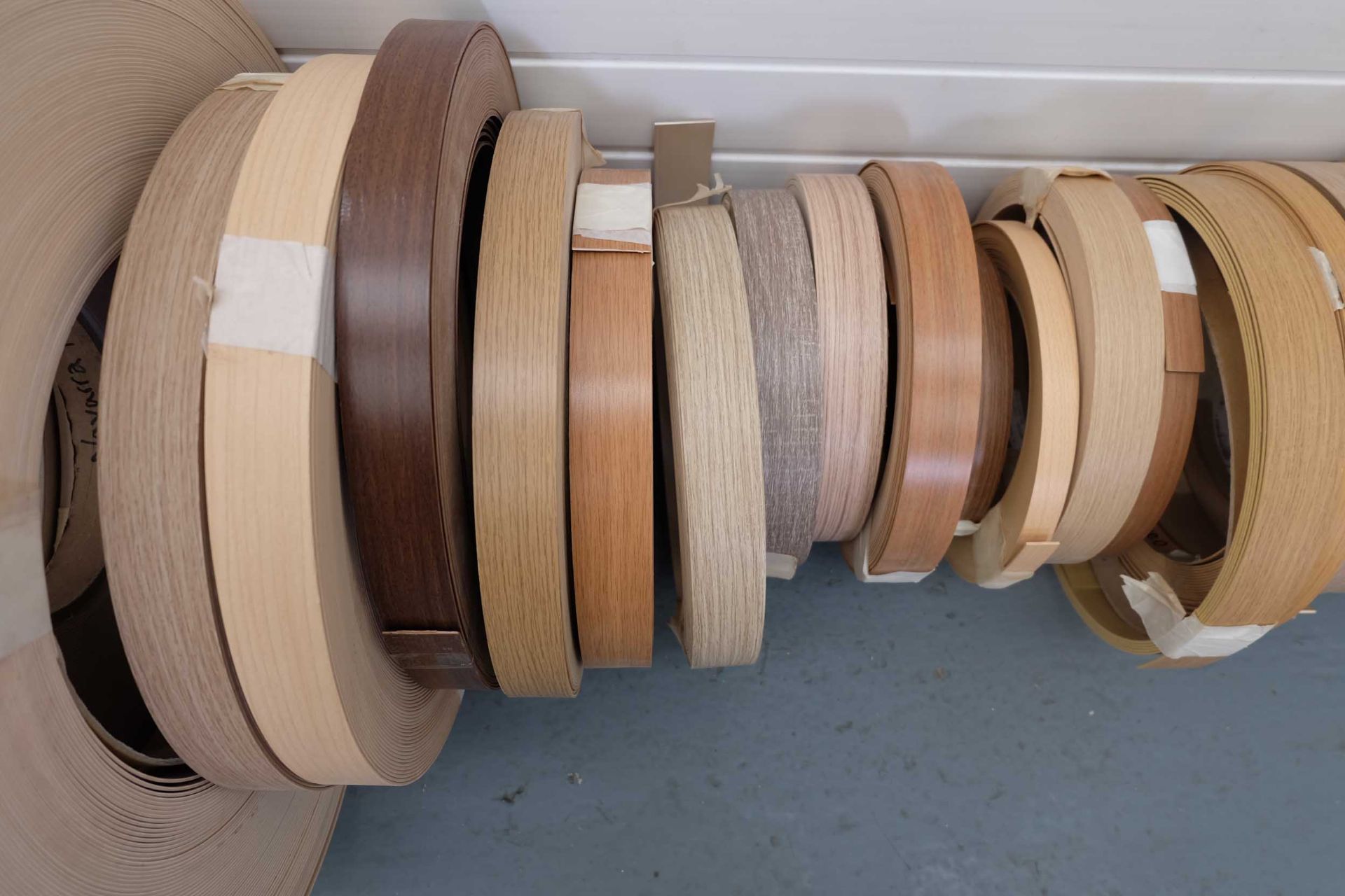 30 x Rolls of Wood Effect Worktop Edging. Various Lengths & Widths. - Image 3 of 9