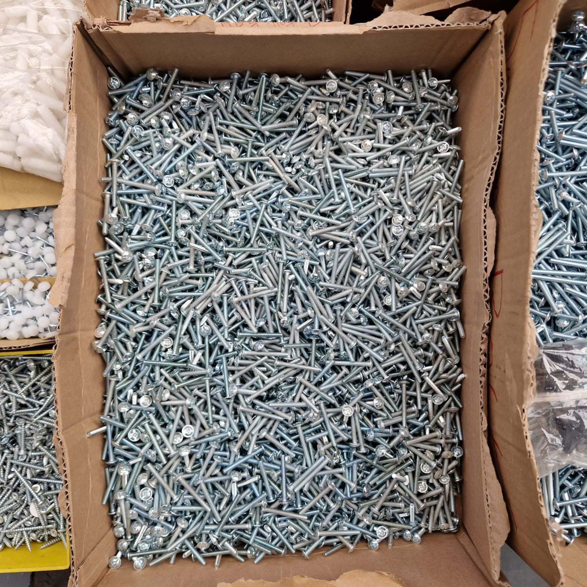 Quantity of Various Screws, Dowels & Hinges Etc. For Woodworking. - Image 15 of 24