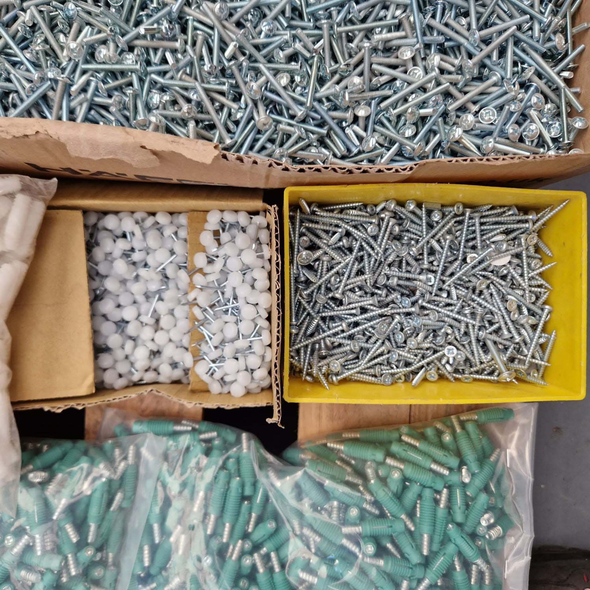 Quantity of Various Screws, Dowels & Hinges Etc. For Woodworking. - Image 13 of 24