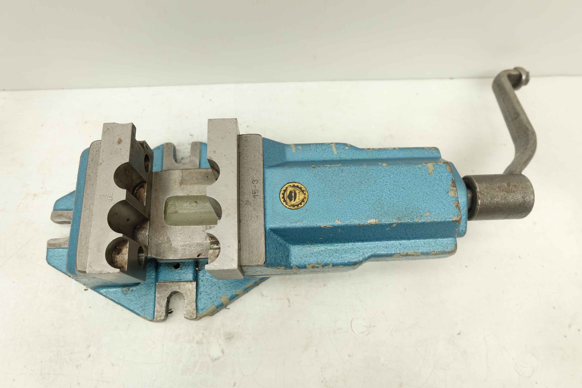 Bison 100mm Machine Vice. Width of Jaws 100mm. Opening of Jaws 100mm. - Image 2 of 5