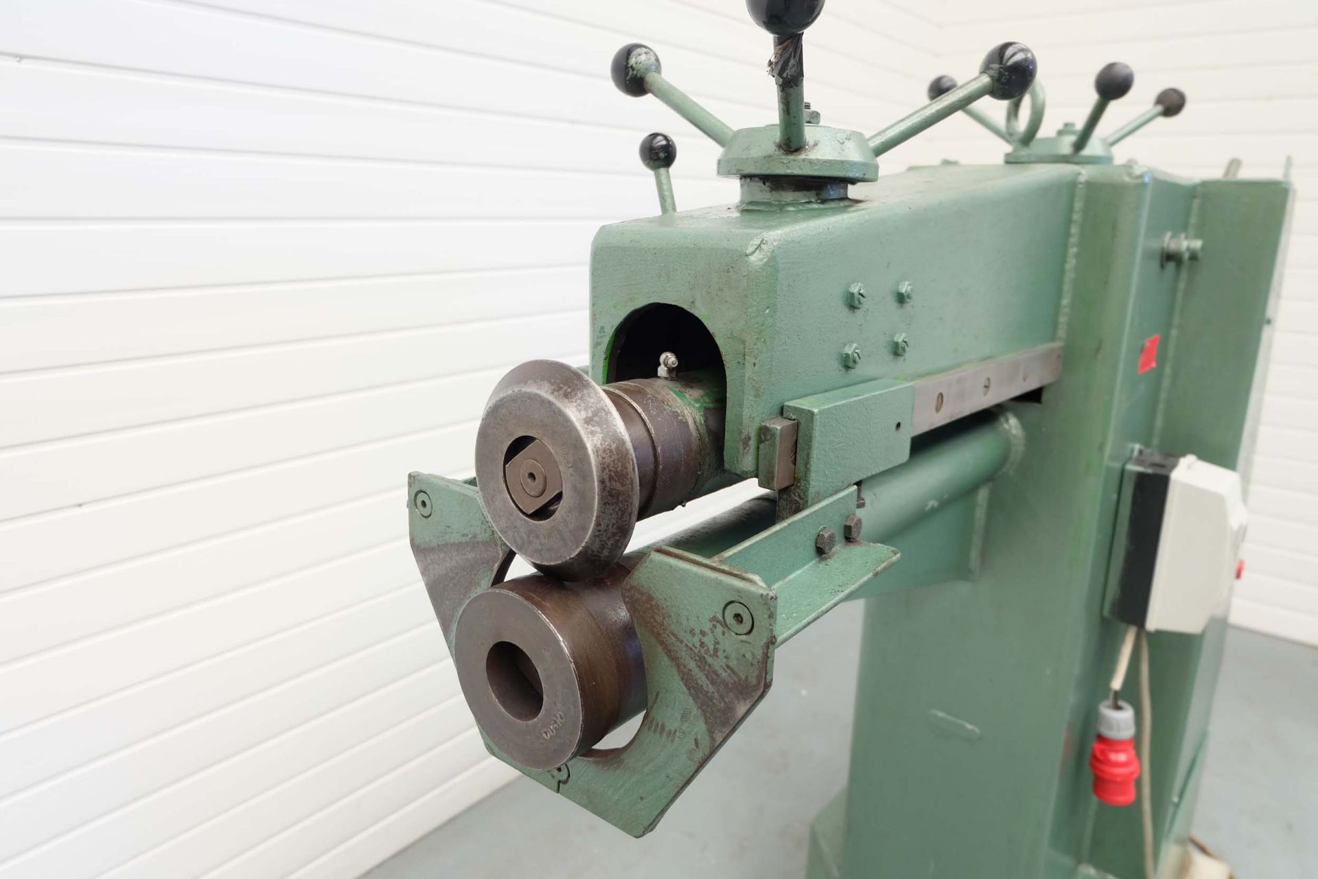 Power Swaging Machine. Throat 700mm. Spindle Size: 32mm Diameter. With Tooling & Foot Control. - Image 3 of 9