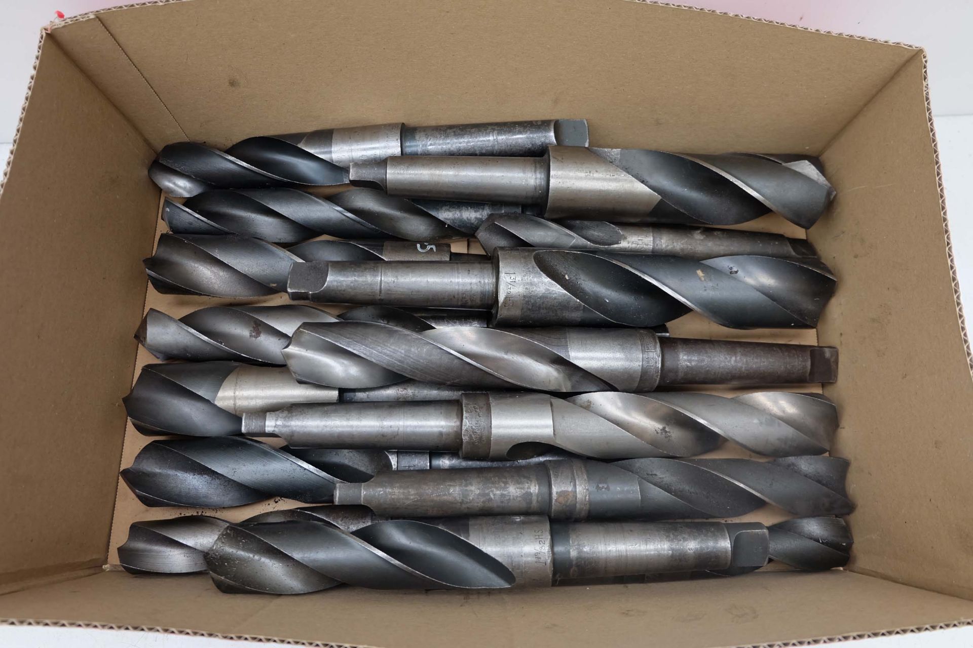 16 x Twist Drills upto 1 31/32". All No.4 Morse Taper.