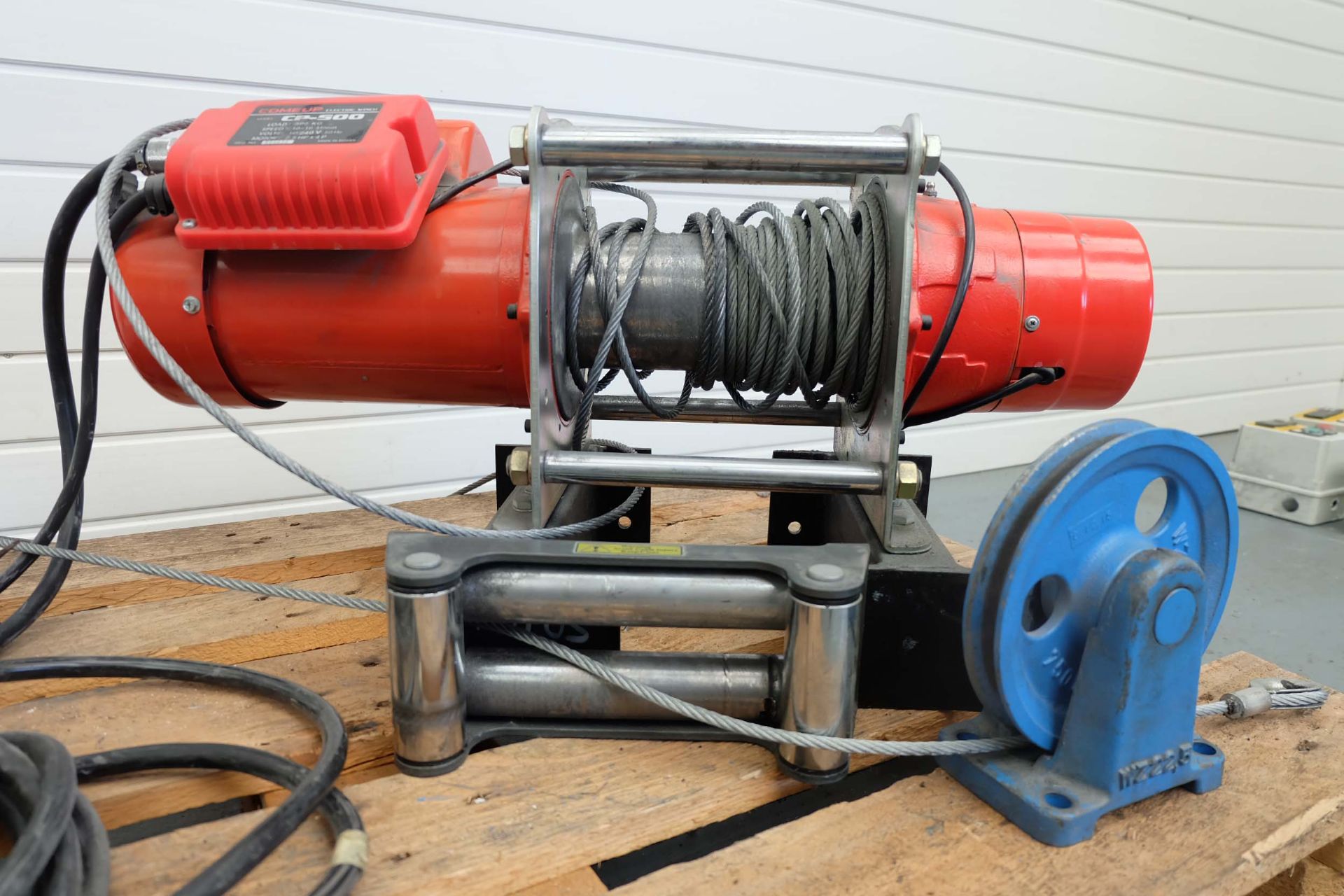 Come Up Model CP-500 Electric Winch With Pendant Control. - Image 4 of 7