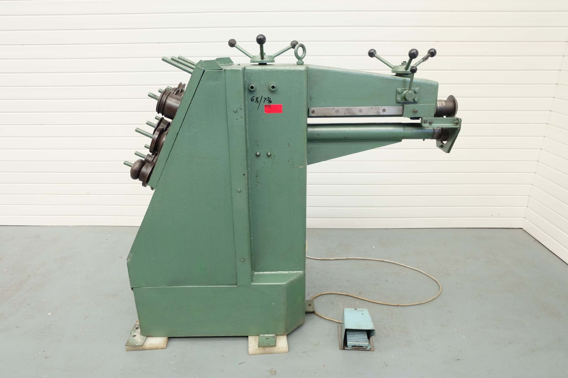 Power Swaging Machine. Throat 700mm. Spindle Size: 32mm Diameter. With Tooling & Foot Control. - Image 2 of 9