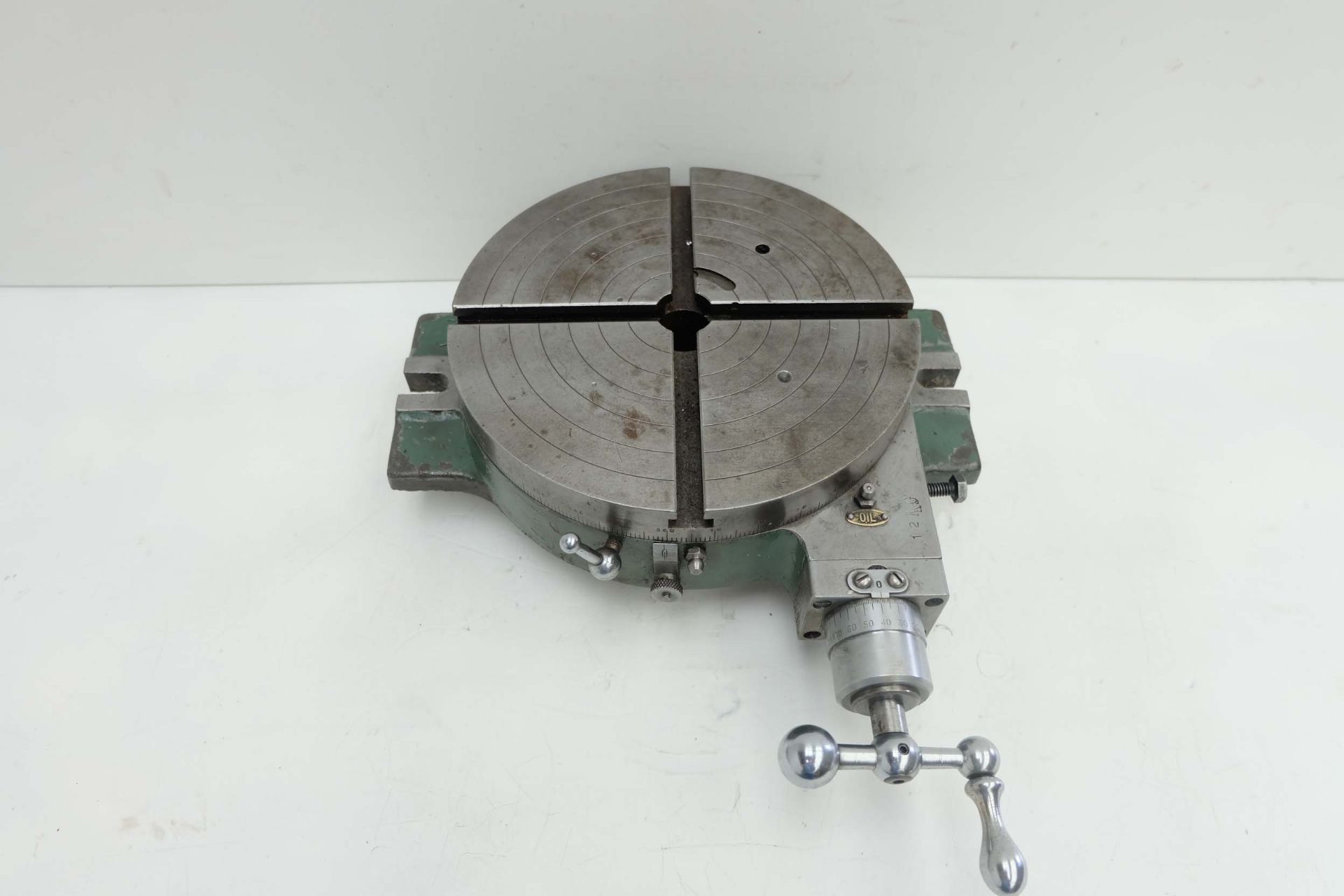 8" Diameter Rotary Table. Tee Slotted Table. Height 2 3/8" (60mm).
