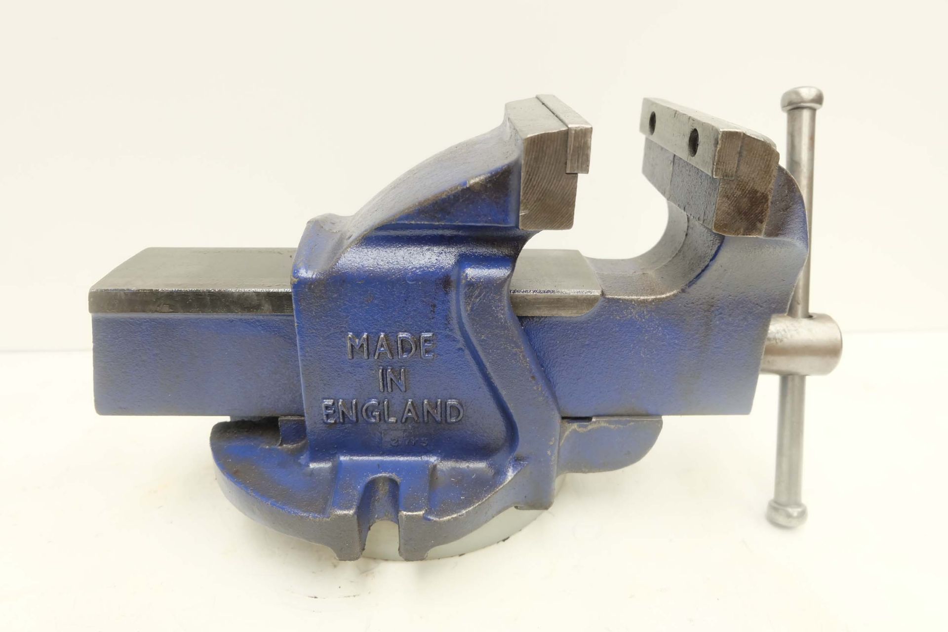 Record No.4 Bench Vice Width of Jaws 4 1/2" Max Opening 5 3/4". - Image 4 of 5