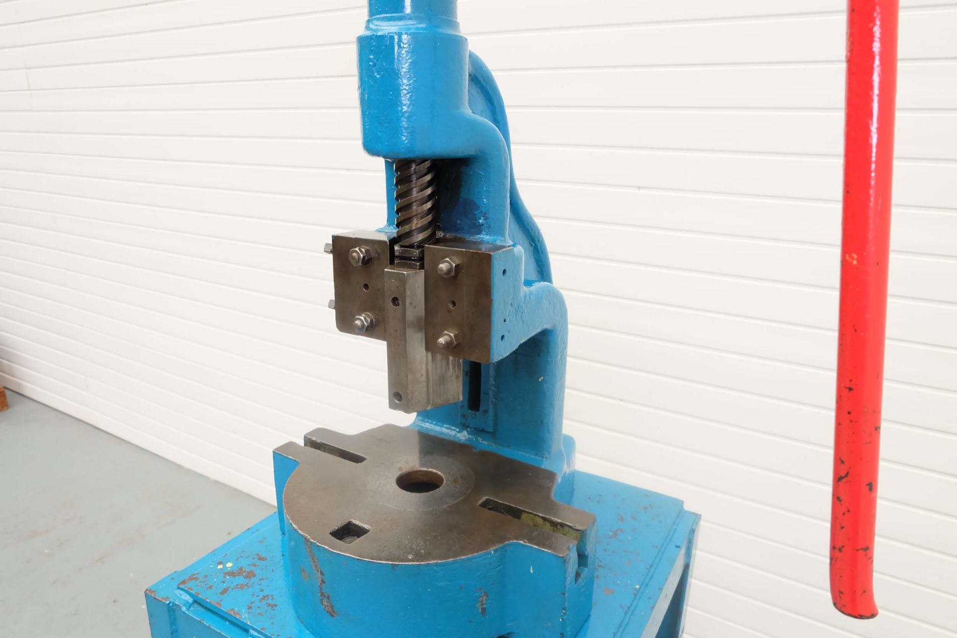 Sweeney & Blocksidge 5S Flypress on Steel Stand. Stroke 4". Throat Depth 5 1/2". Daylight 7 1/2". - Image 2 of 7