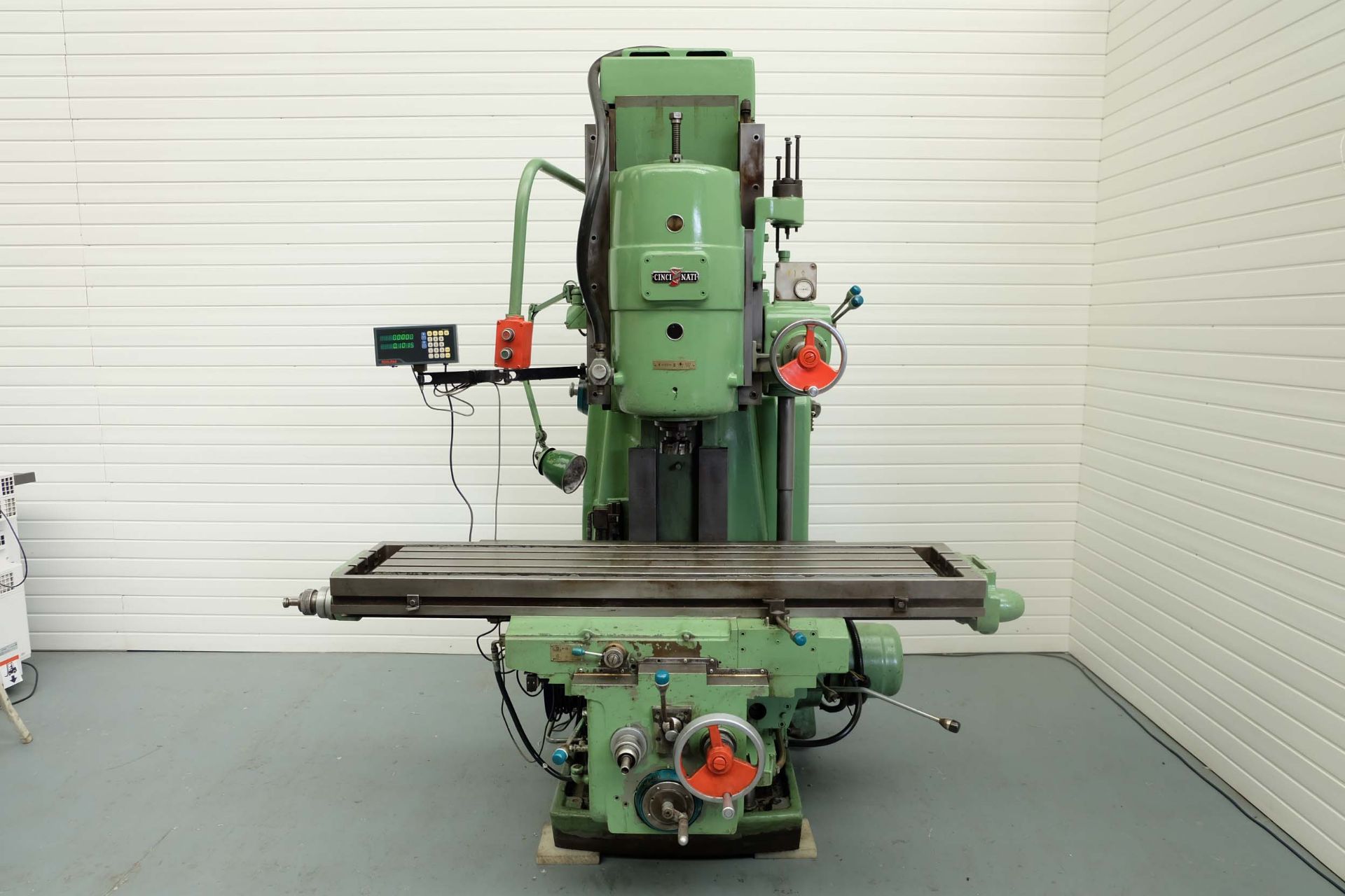 Cincinnati 315-16-EDO Vertical Milling Machine. Table Size: 68 1/2" x 16 1/4". Spindle Taper 50 Inte - Image 2 of 12