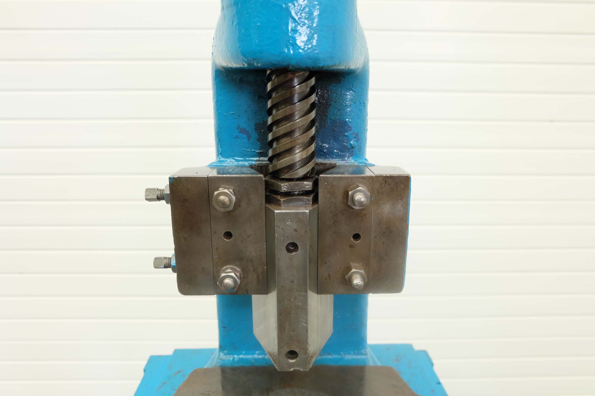 Sweeney & Blocksidge 5S Flypress on Steel Stand. Stroke 4". Throat Depth 5 1/2". Daylight 7 1/2". - Image 3 of 7