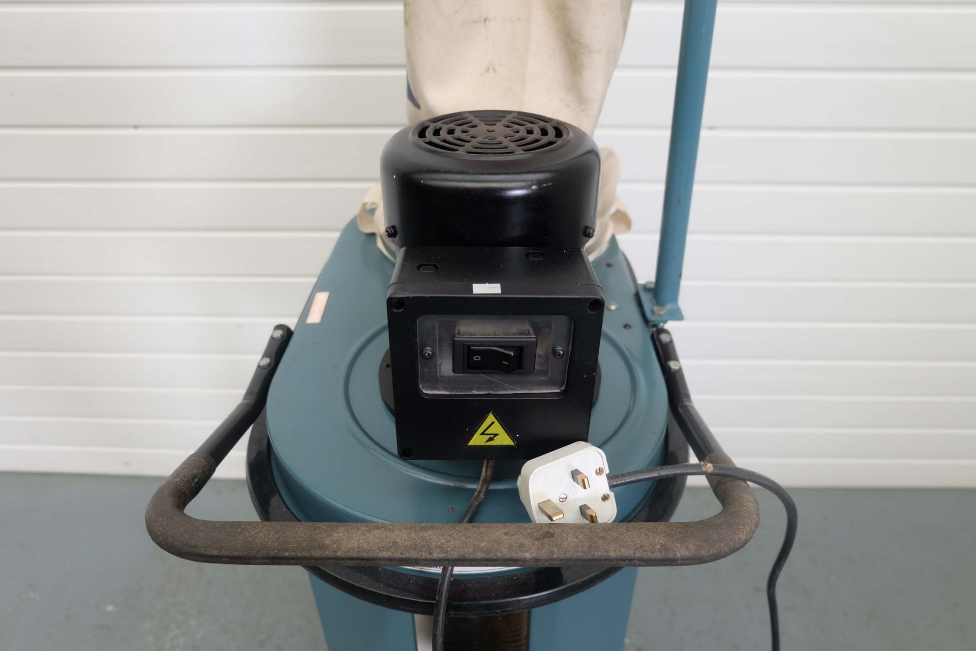 CAS Model Junior 65 Litre Dust Collector. Motor 230V, 0.75kW. Year 1999. - Image 5 of 6