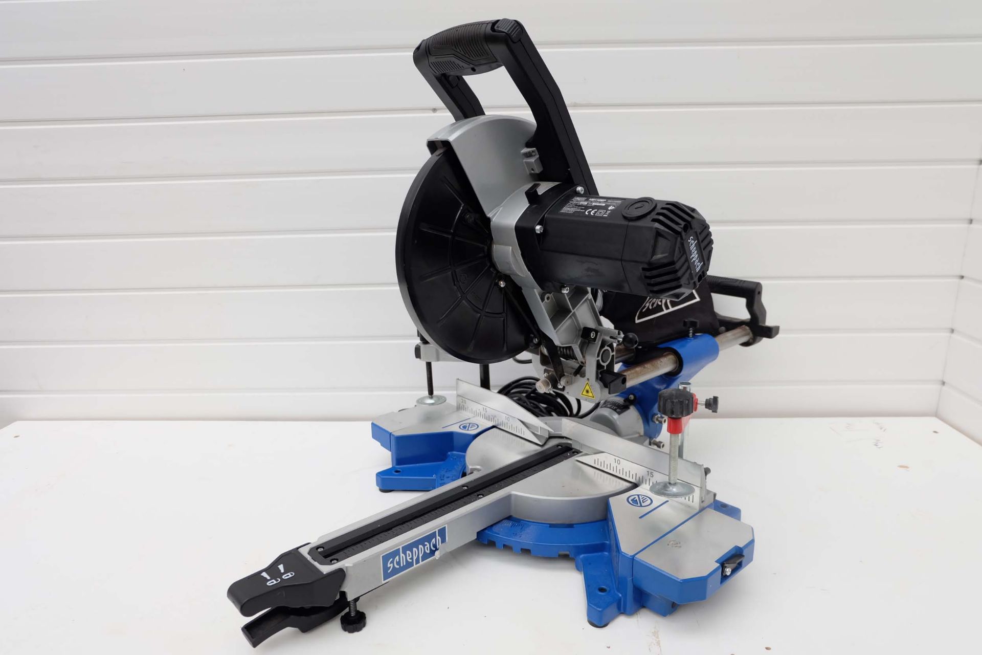 Scheppach Model HM110MP Pull Down Sliding Mitre Saw. Blade Size 254 x 30 x 2.2mm. Max Cutting Length - Image 5 of 9