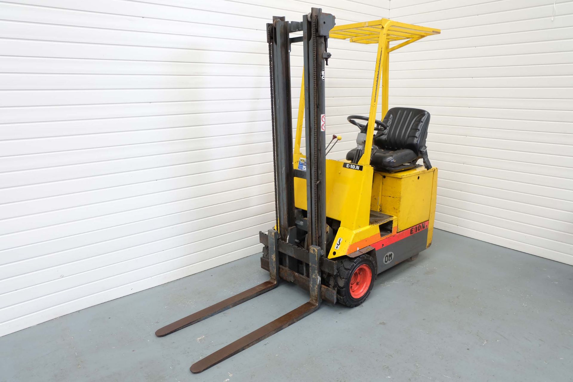 Fiat Model E10 ETI Electric Fork Lift Truck. Lifting Capacity 1000kg. Max Lifting height 3000mm. Wit - Image 2 of 11