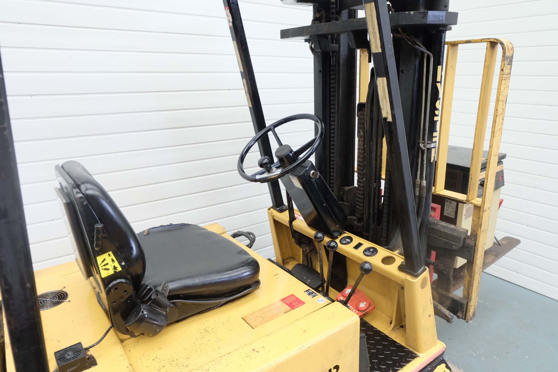 Hyster Model A1.50XL 3 Stage Electric Fork Lift Truck. Side Shift. Capacity 1250kg. Lift Height 4420 - Image 3 of 14
