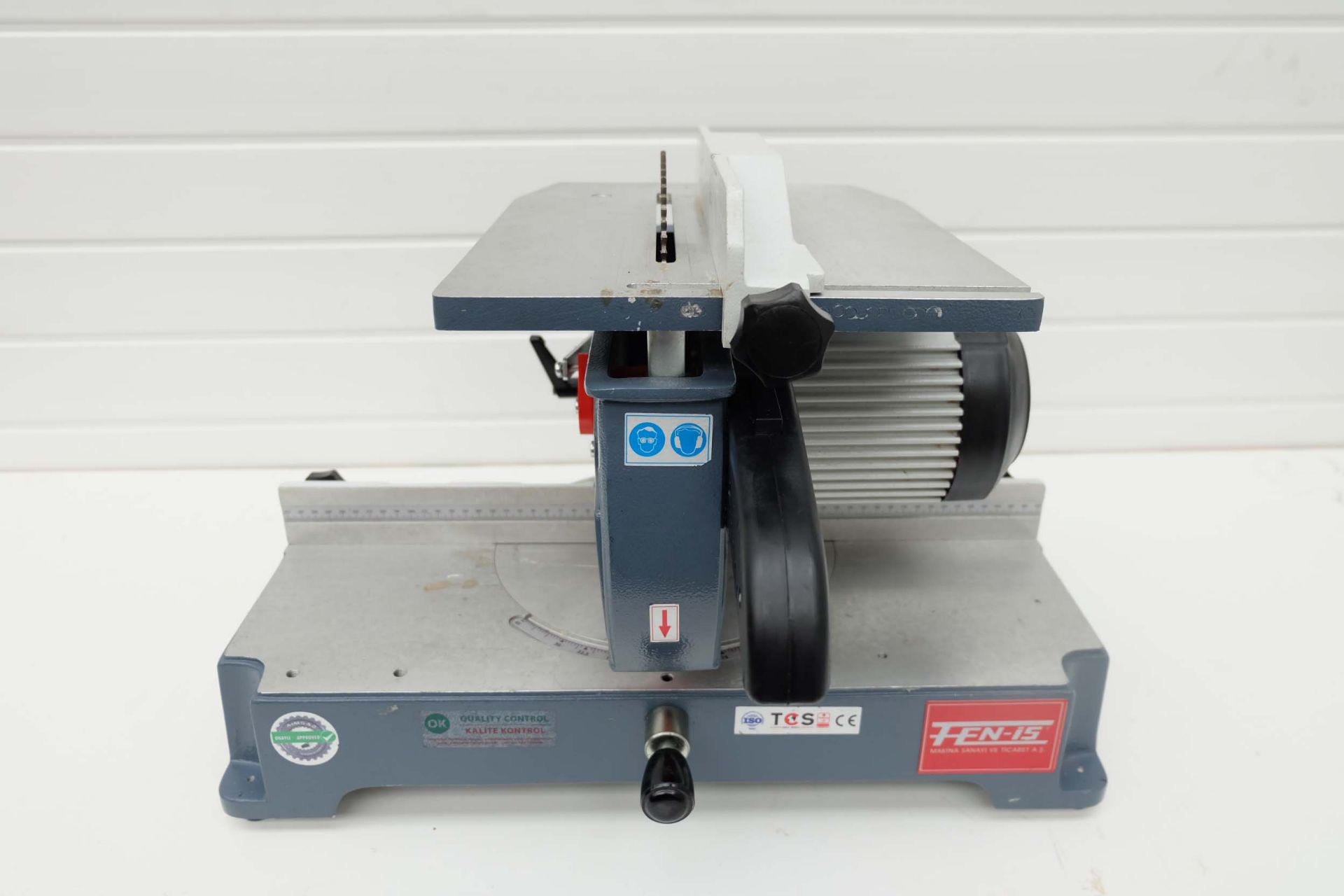 Makina Fen-is 300mm Circular Pull Down Saw. Double Mitre and Tilt. Table Size 340 x 260mm. Max Cutti - Image 4 of 13