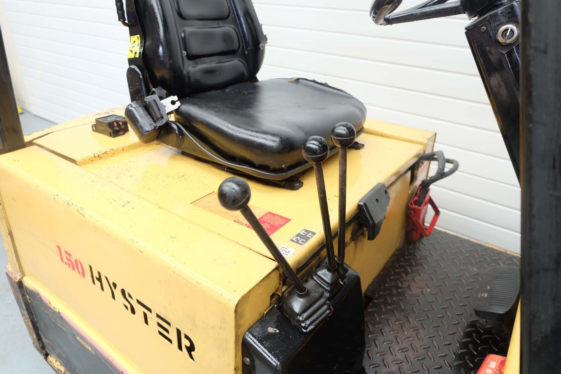 Hyster Model A1.50XL 3 Stage Electric Fork Lift Truck. Side Shift. Capacity 1250kg. Lift Height 4420 - Image 11 of 14