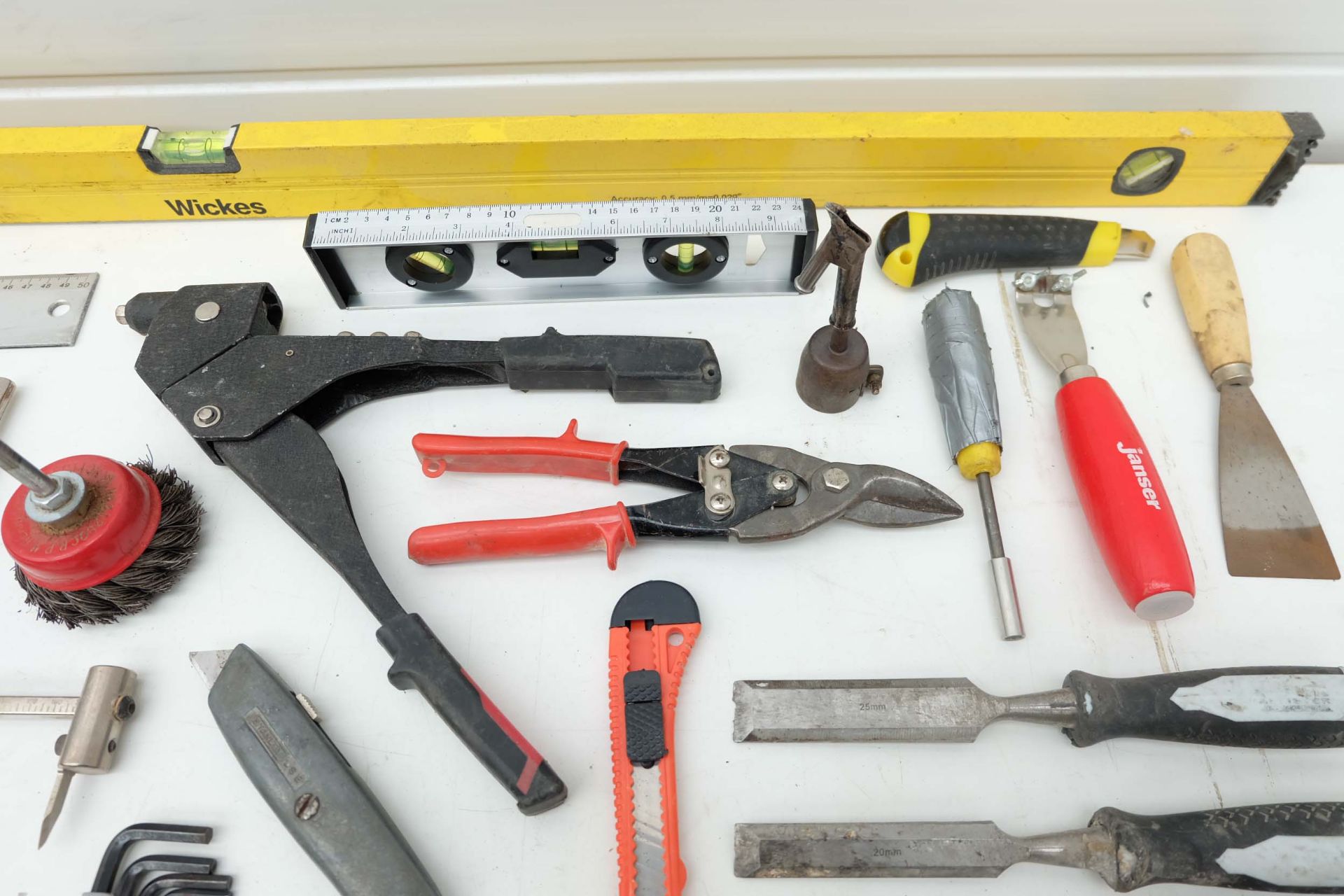 Quantity of Various Tools. - Image 4 of 5