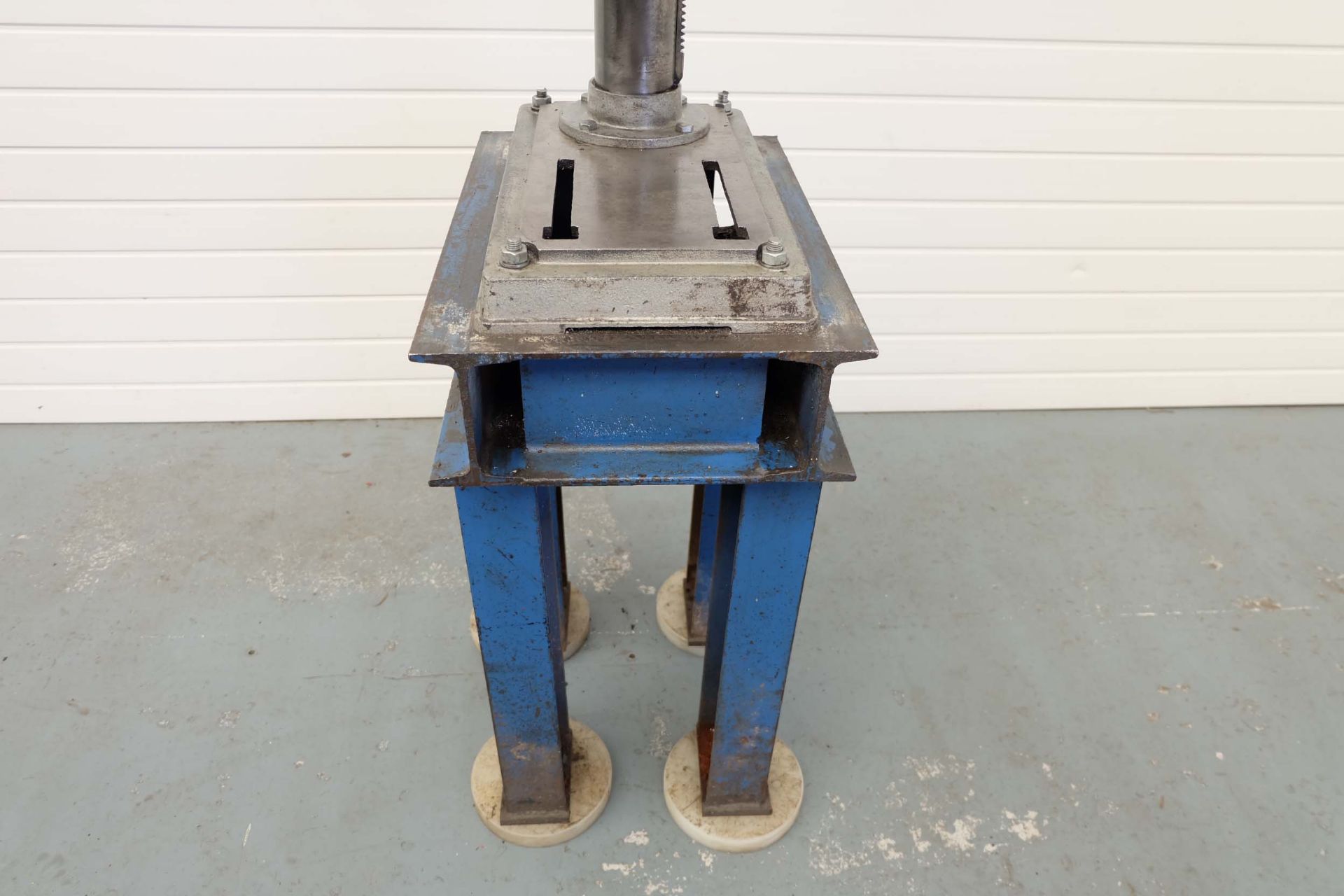 Draper Expert Bench Drill On Steel Stand. Drilling Capacity 19mm. Chuck Capacity 1 -13mm. Spindle Ta - Image 10 of 11