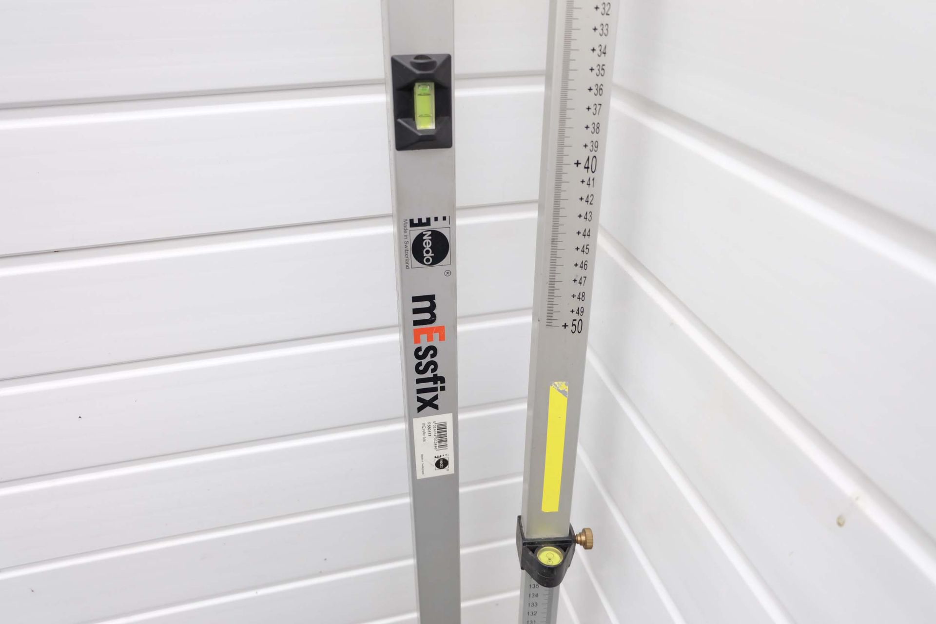 Nedo mEssfix 6 Section Aluminium Measuring Pole With Tape & Level. - Image 3 of 10