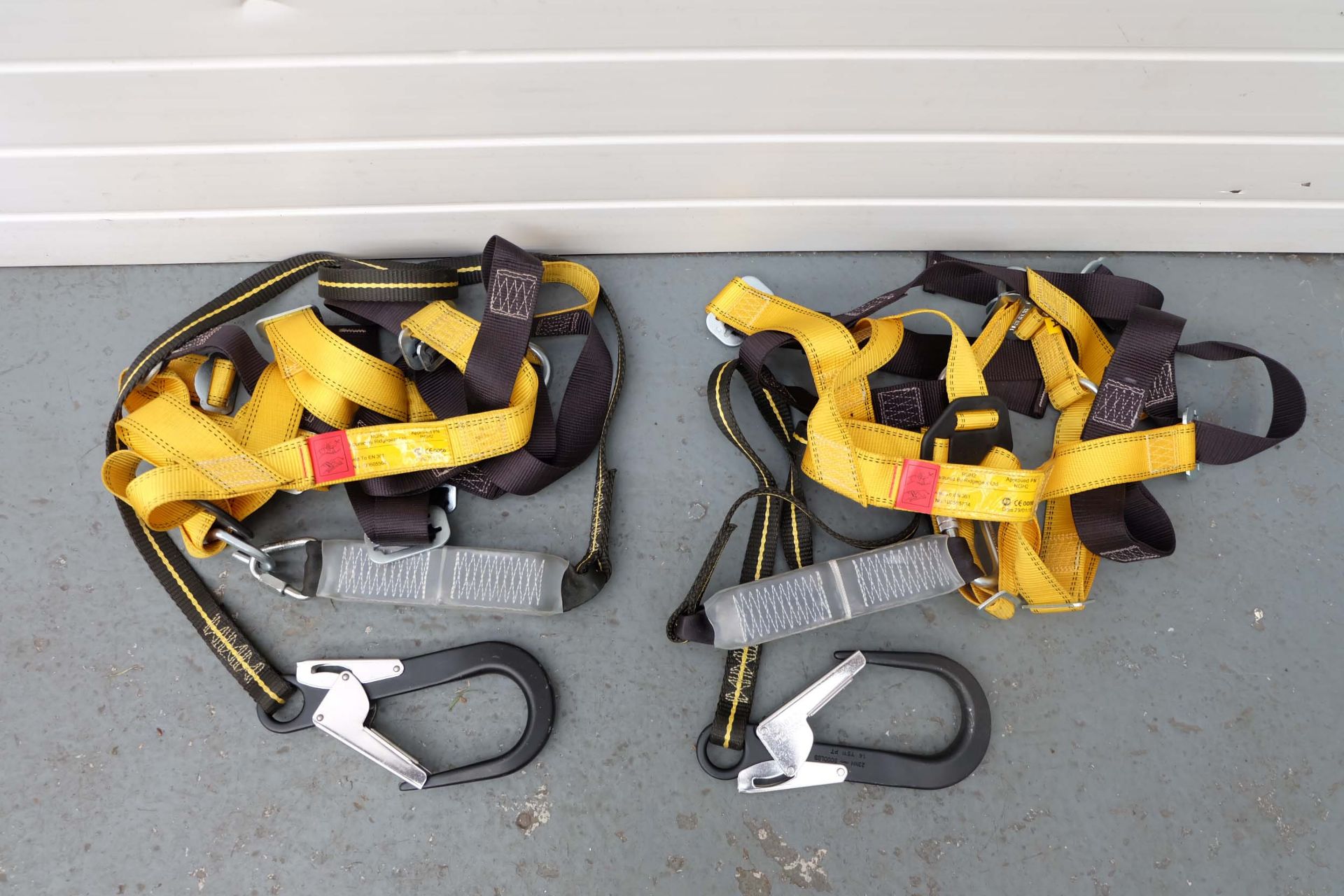 2 x Ridgegear Ltd Model RGH2 Two Point Front & Rear Safety Harnesses. - Image 2 of 7