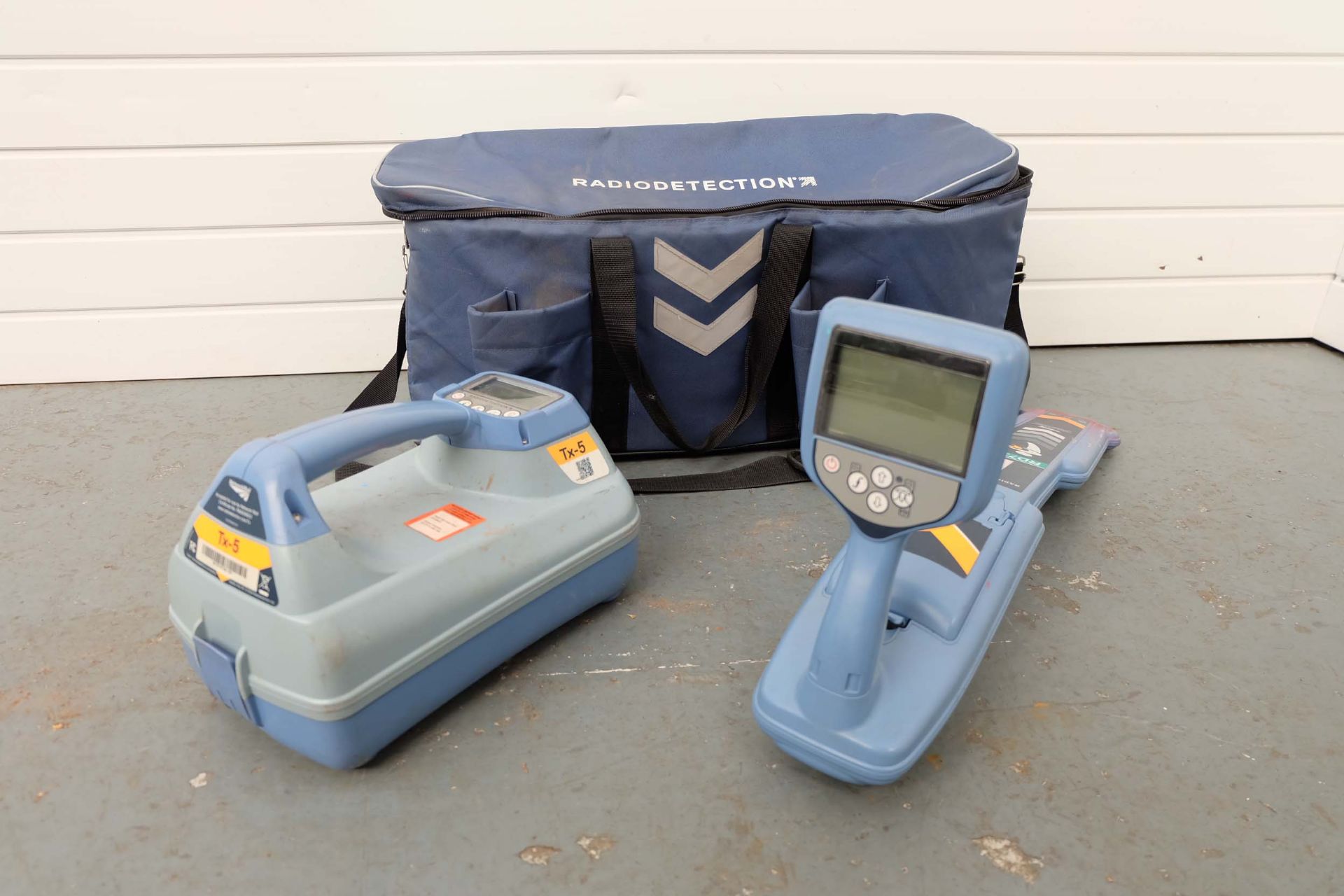 Radiodetection Model RD7200 Multifunction Precision Cable & Pipe Locator. - Image 2 of 13