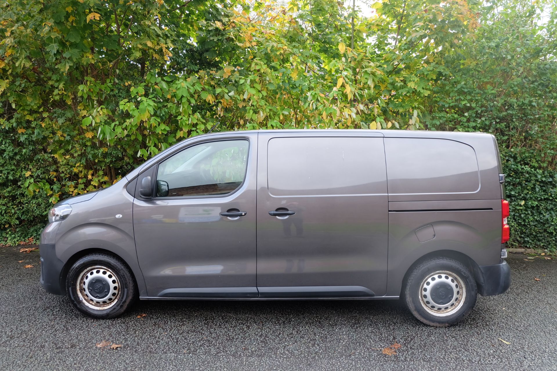 2017 Toyota Proace Panel Van. - Image 5 of 15