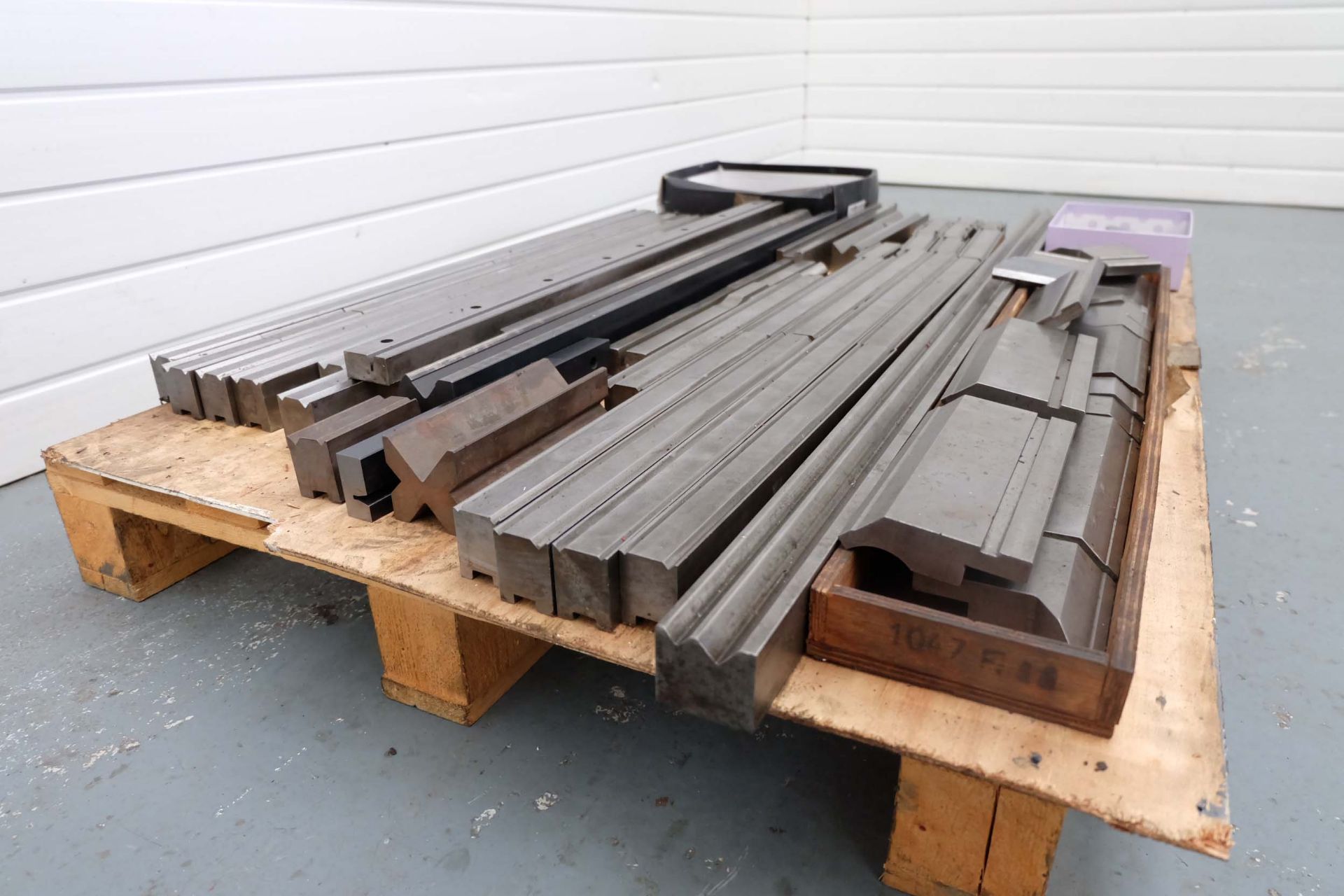 Quantity of Various Press Brake Tooling On Pallet as Lotted. - Image 2 of 8