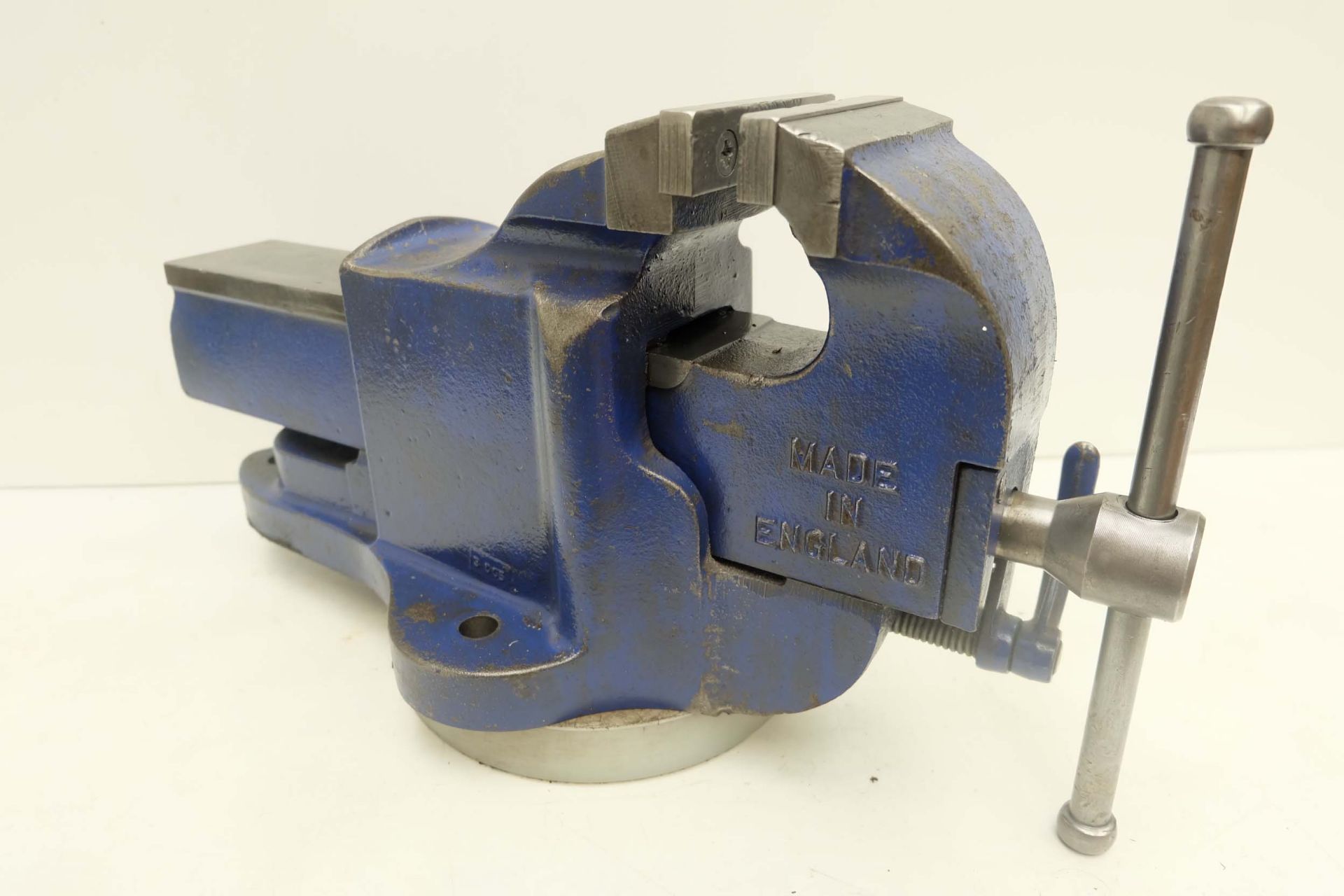 Record No.23 Bench Vice With Quick Release. Width of Jaws 4 1/4". Max Opening 6 1/4". - Image 3 of 4