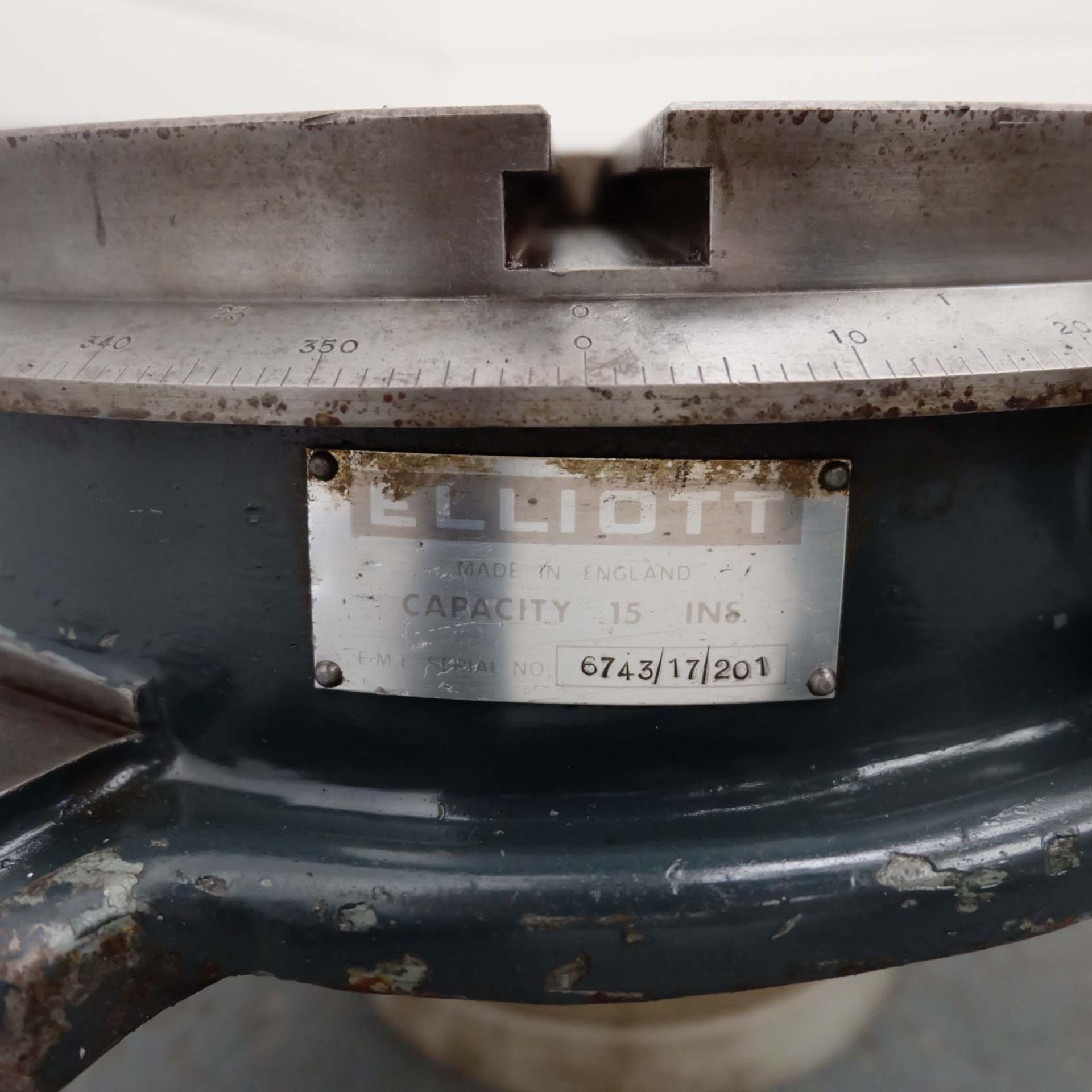 Elliott 15" Rotary Table With Two Dividing Plates. - Image 3 of 6