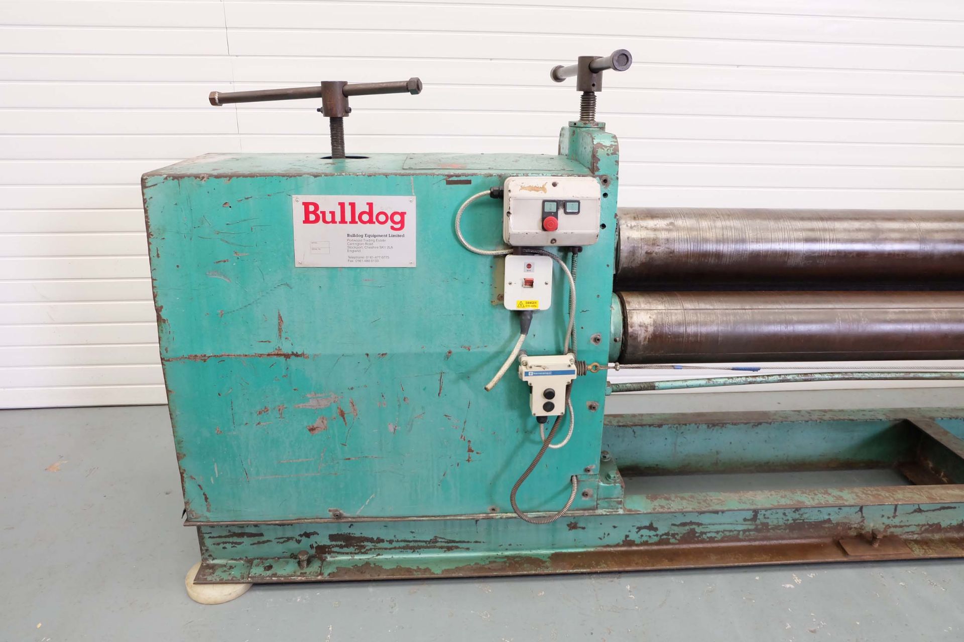 Bulldog Powered Sheet Metal Rollers. Capacity 2500mm x 10mm. Diameter of Rolls 200mm. Top Slip Roll. - Image 4 of 10