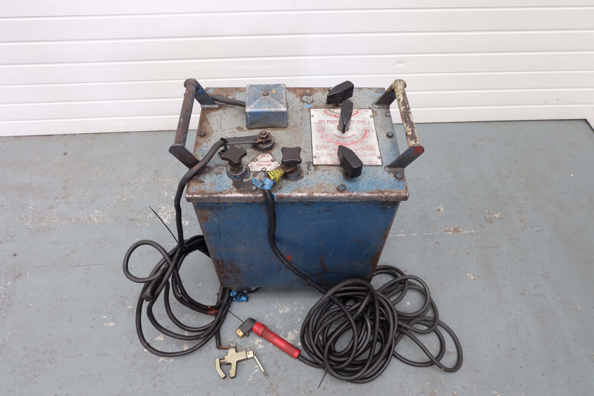 Welding Rods Ltd. Model AT 300. Oil Immersed Electric Arc Stick Welder On Wheels. - Image 2 of 6