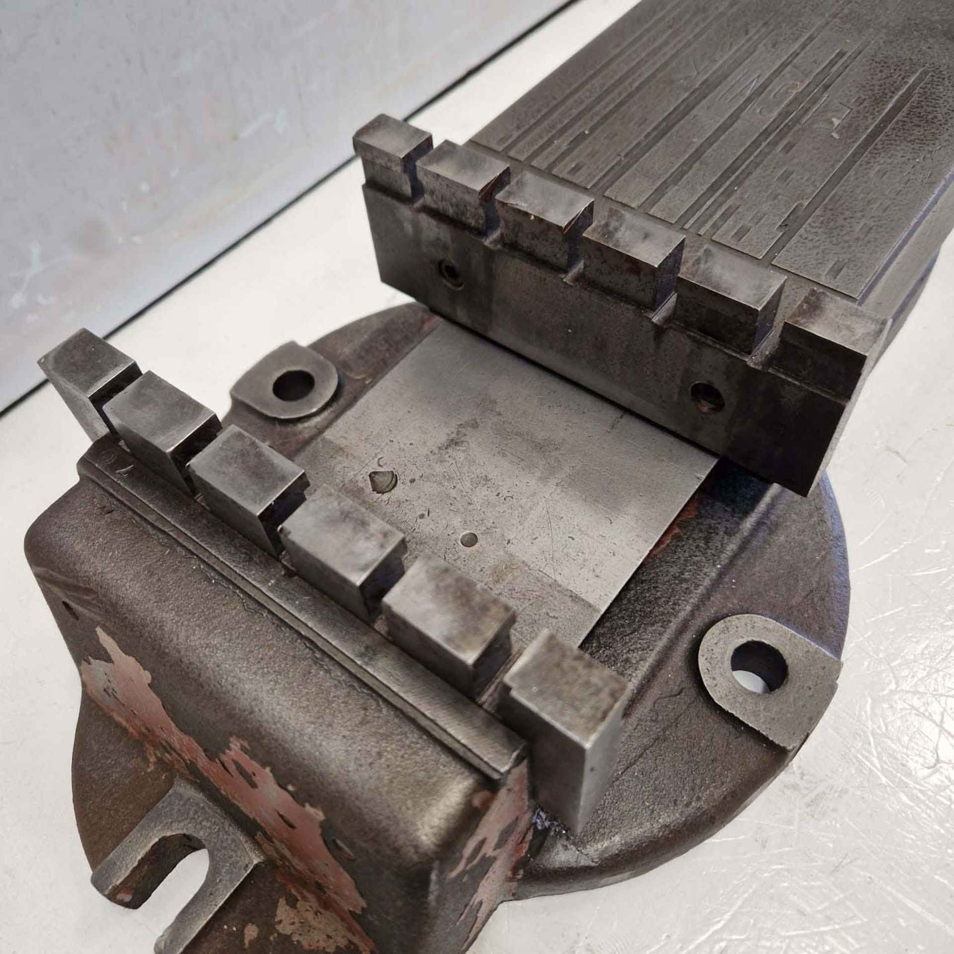 Edgwick 6" Machine Vice. Width of Jaws 7". Height of Jaws 2 1/2". Max Opening of Jaws 6". - Image 4 of 5