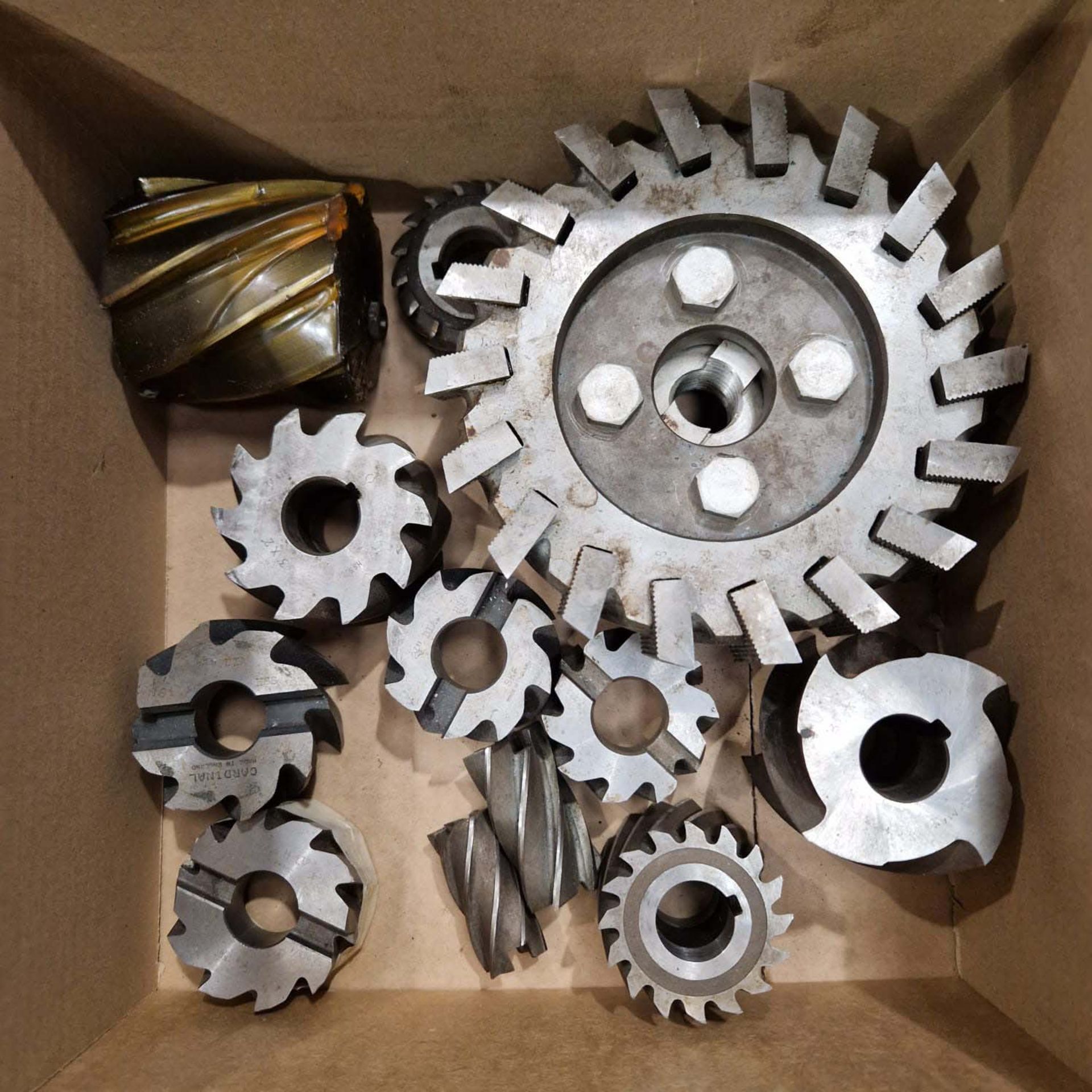 Quantity of Miscellaneous Milling Cutters.