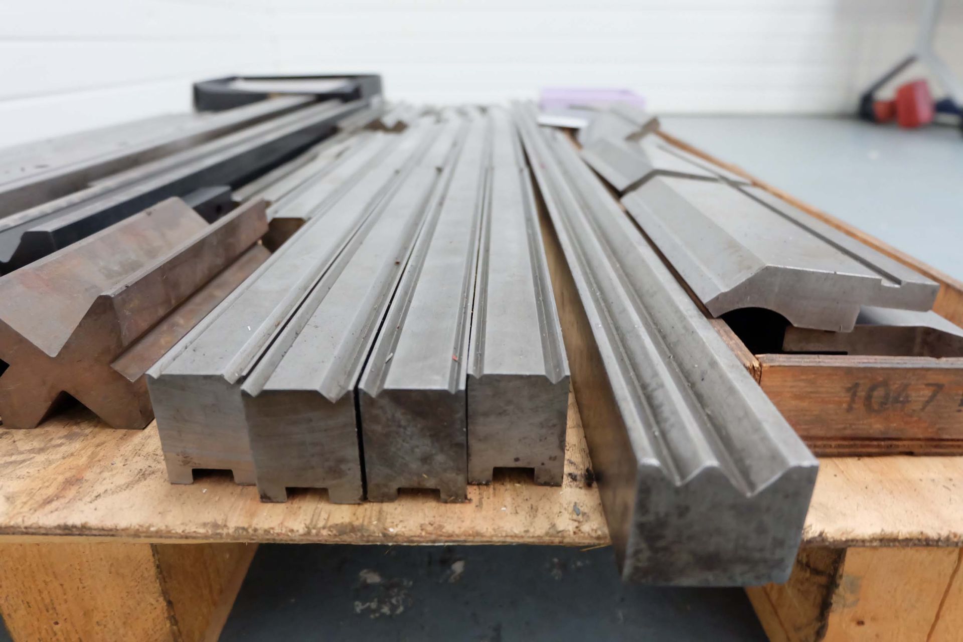 Quantity of Various Press Brake Tooling On Pallet as Lotted. - Image 4 of 8