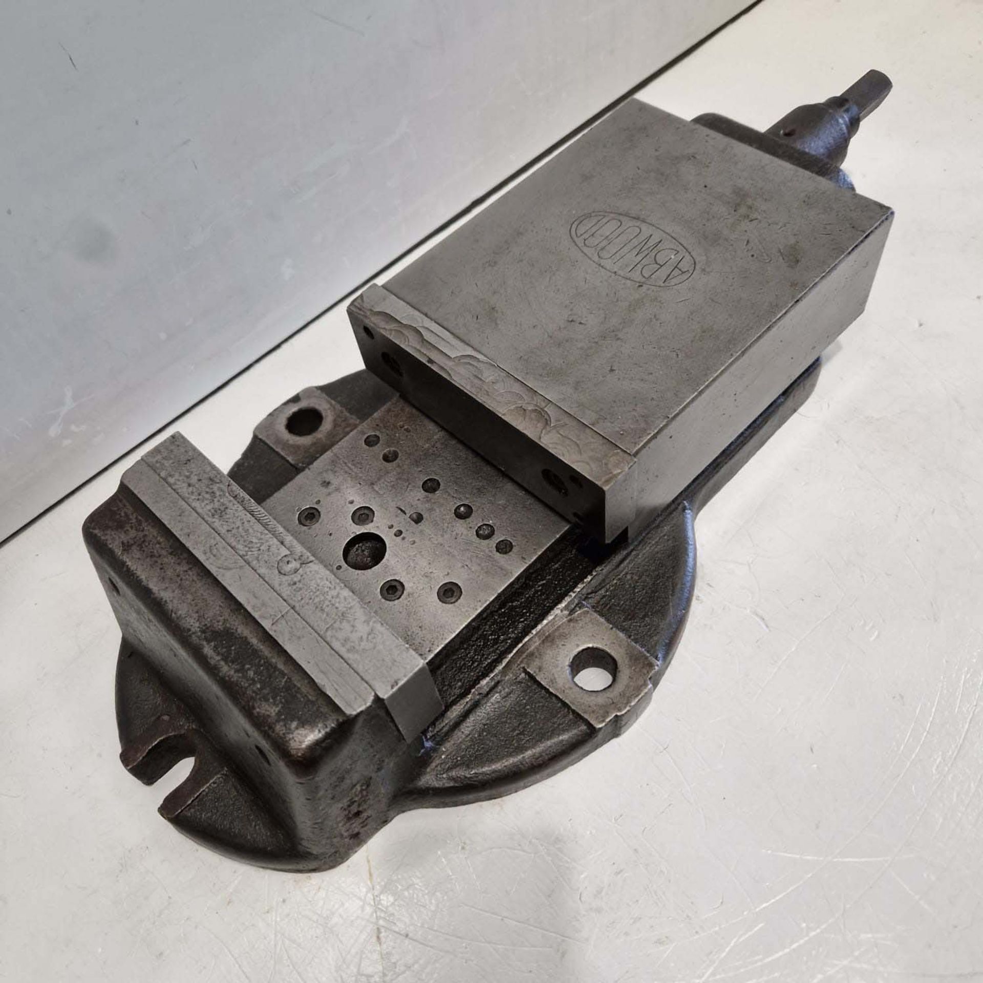 Abwood 6" Machine Vice. Width of Jaws 6 1/2". Height of Jaws 1 3/4". Max Opening of Jaws 6". - Image 2 of 6