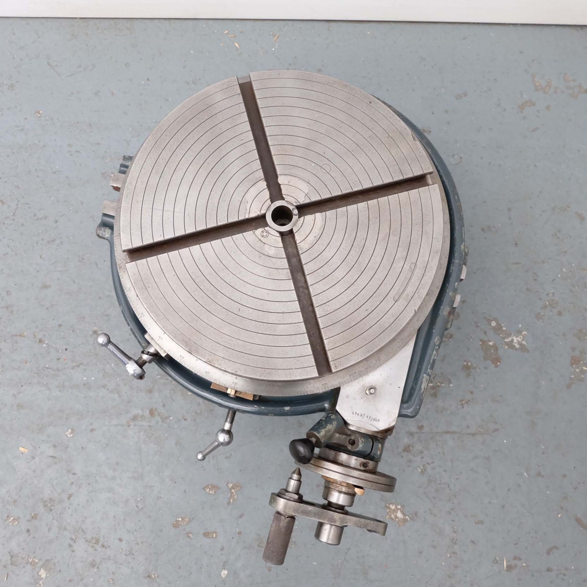 Elliott 15" Rotary Table With Two Dividing Plates. - Image 2 of 6