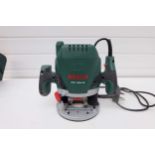 Bosch POF1200AE Electronic Plunging Router. 230V,1200W Motor. With Box of Bits.