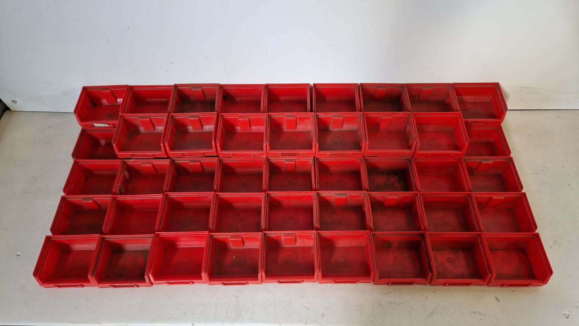 61 x Small Plastic Lin Bins - Image 2 of 2