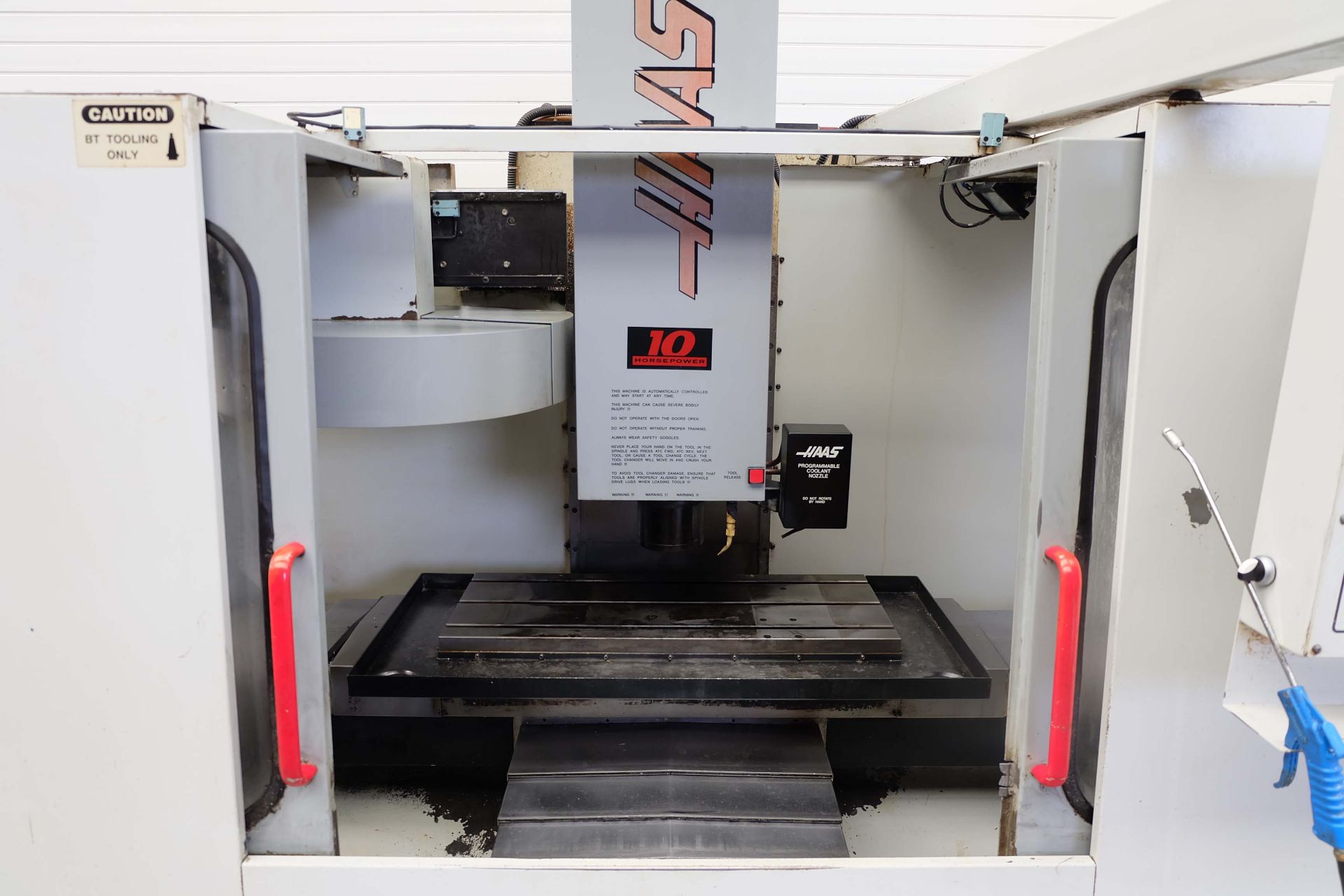 HAAS Model 2 Three Axis Vertical Maching Centre With 20 Station Auto Tool Changer. - Image 3 of 12