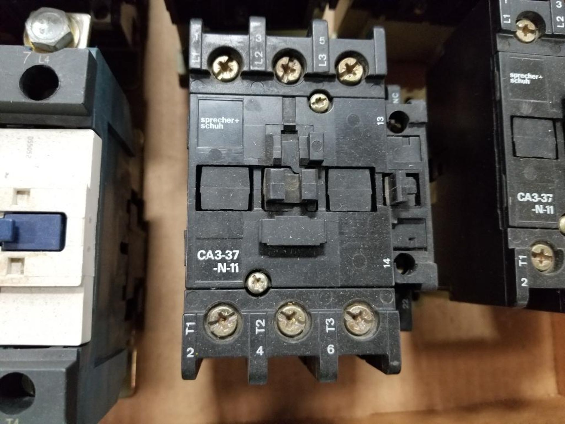 Assorted electrical contactors. Telemecanique, Sprecher + Schuh.. - Image 7 of 9