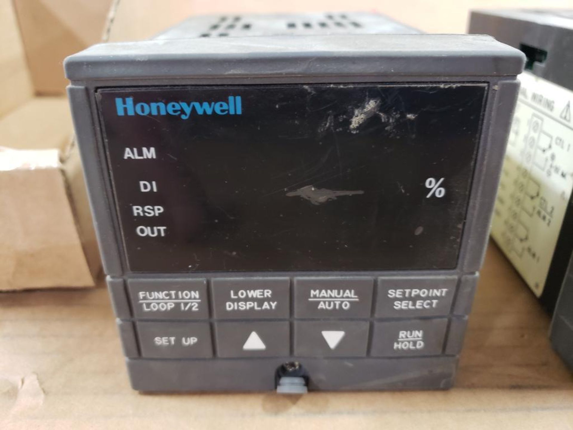 Qty 3 - Assorted Honeywell Mini-Pro temperature controller. - Image 3 of 8