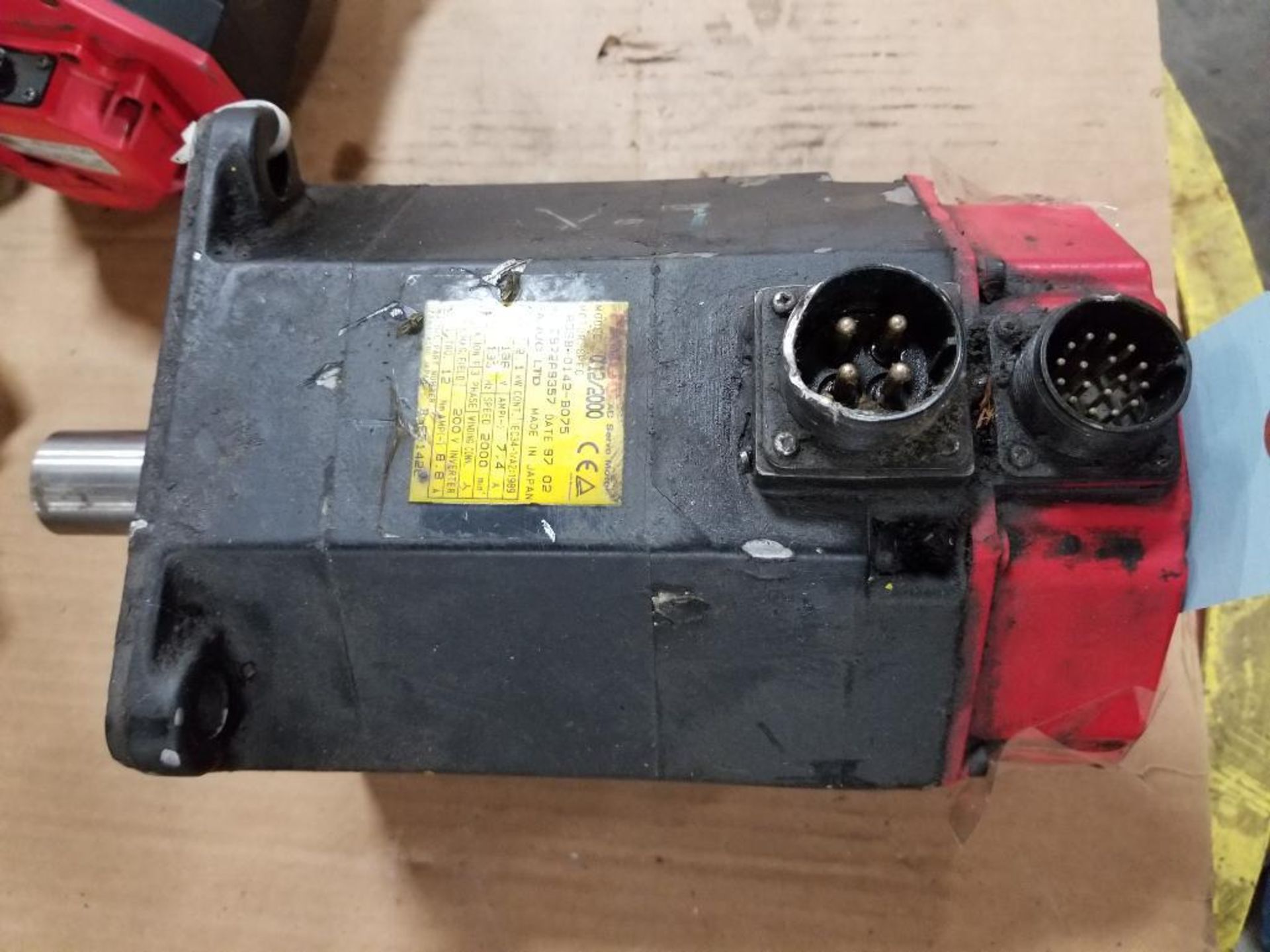 Fanuc servo motor. Part number A06B-0142-B075.