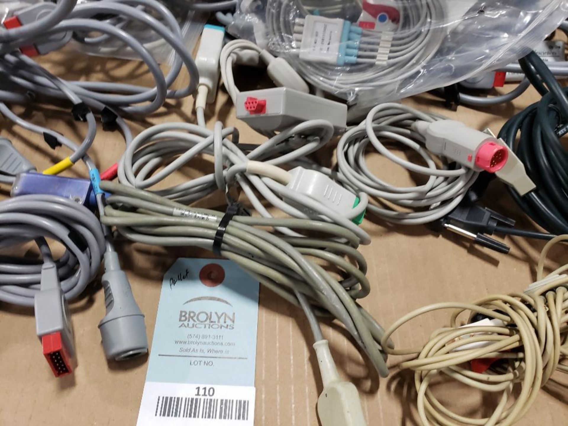 Pallet of assorted electrical medical / lab connection wires. - Image 10 of 18