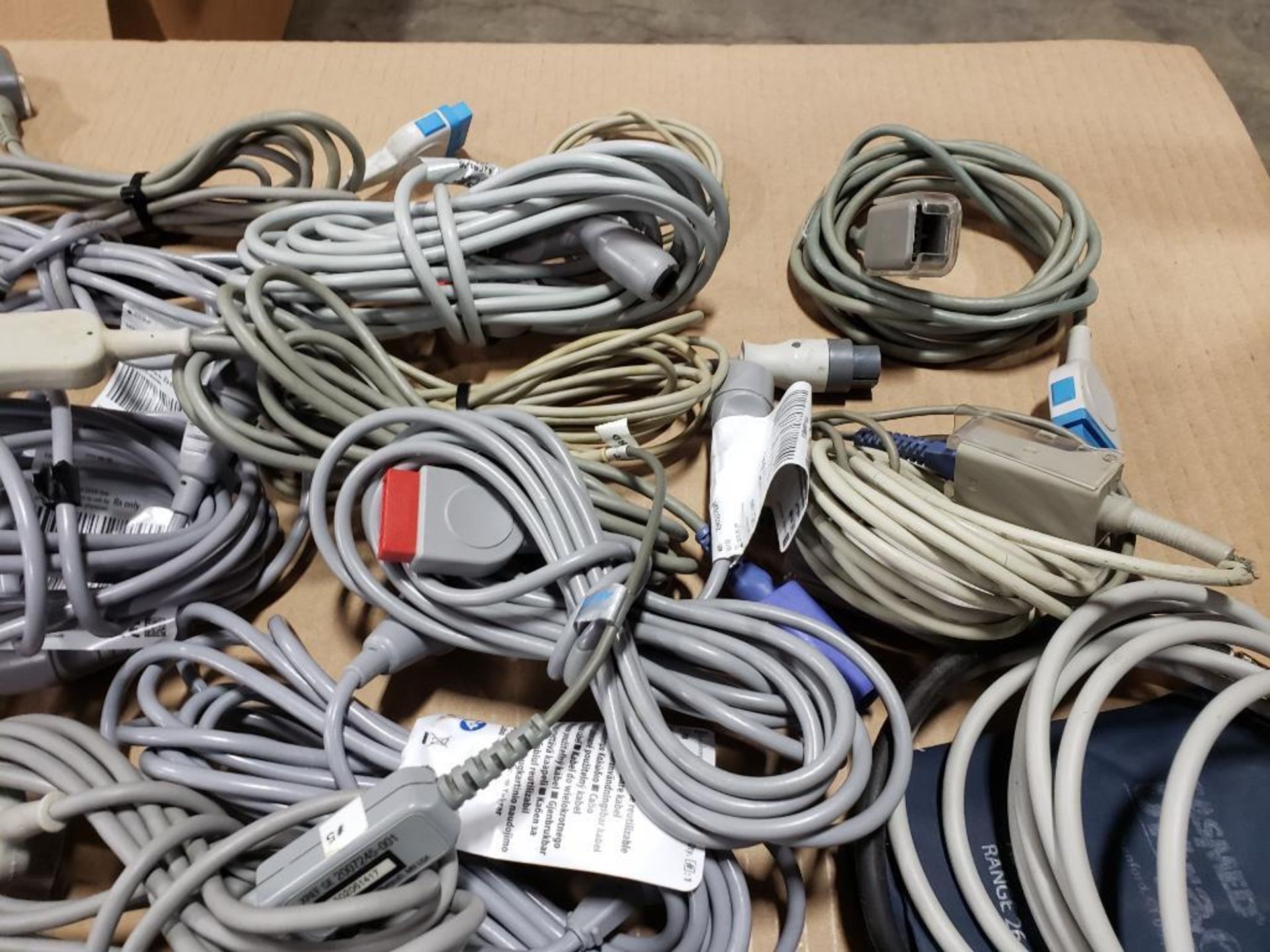 Pallet of assorted electrical medical / lab connection wires. - Image 5 of 18